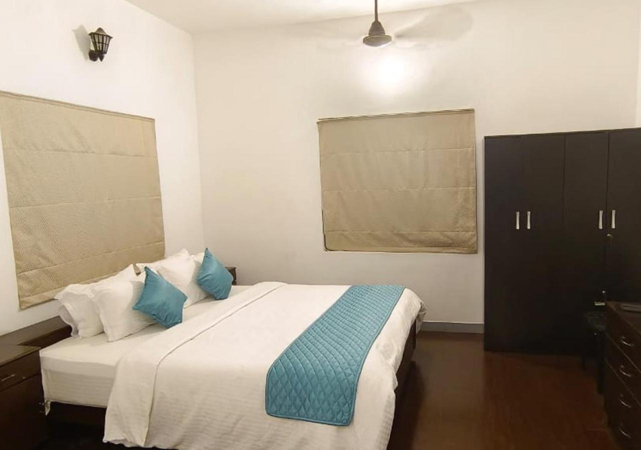 Hotel Brick Castle 4*