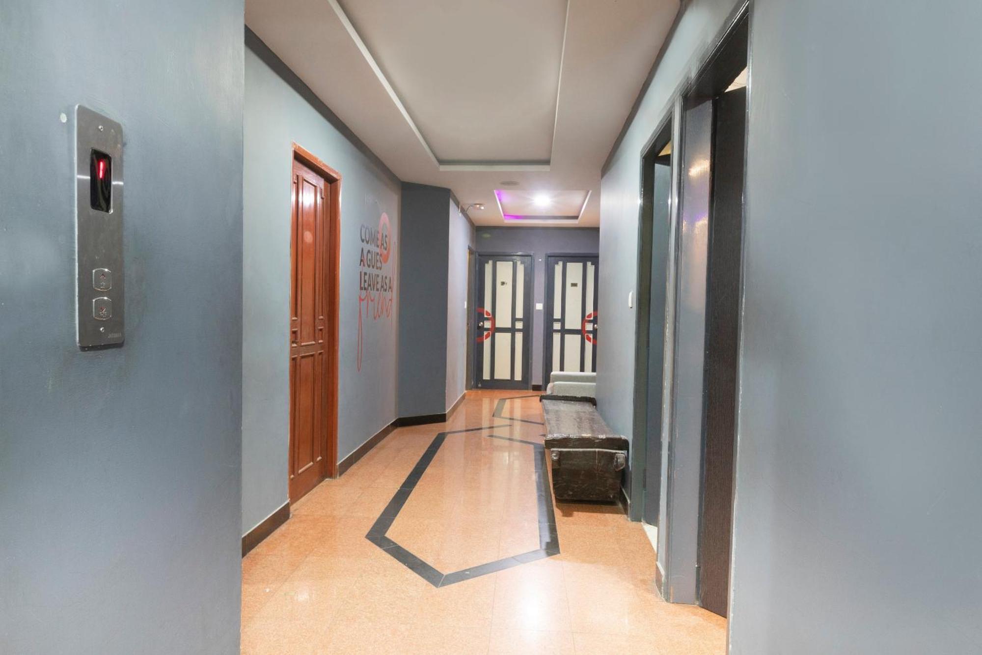 Hotel Collection O Santhome Residency Near Marina