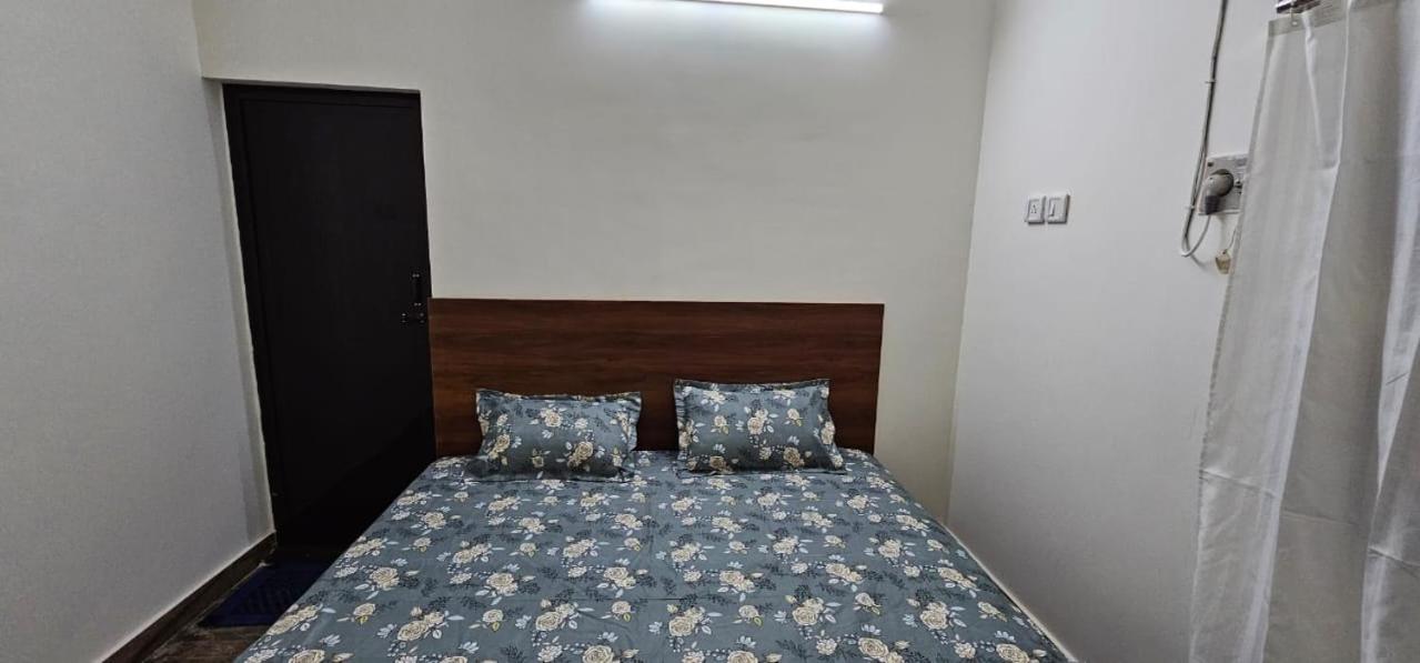 Homestay - Ac 3 Bhk Near Alrport Vila *