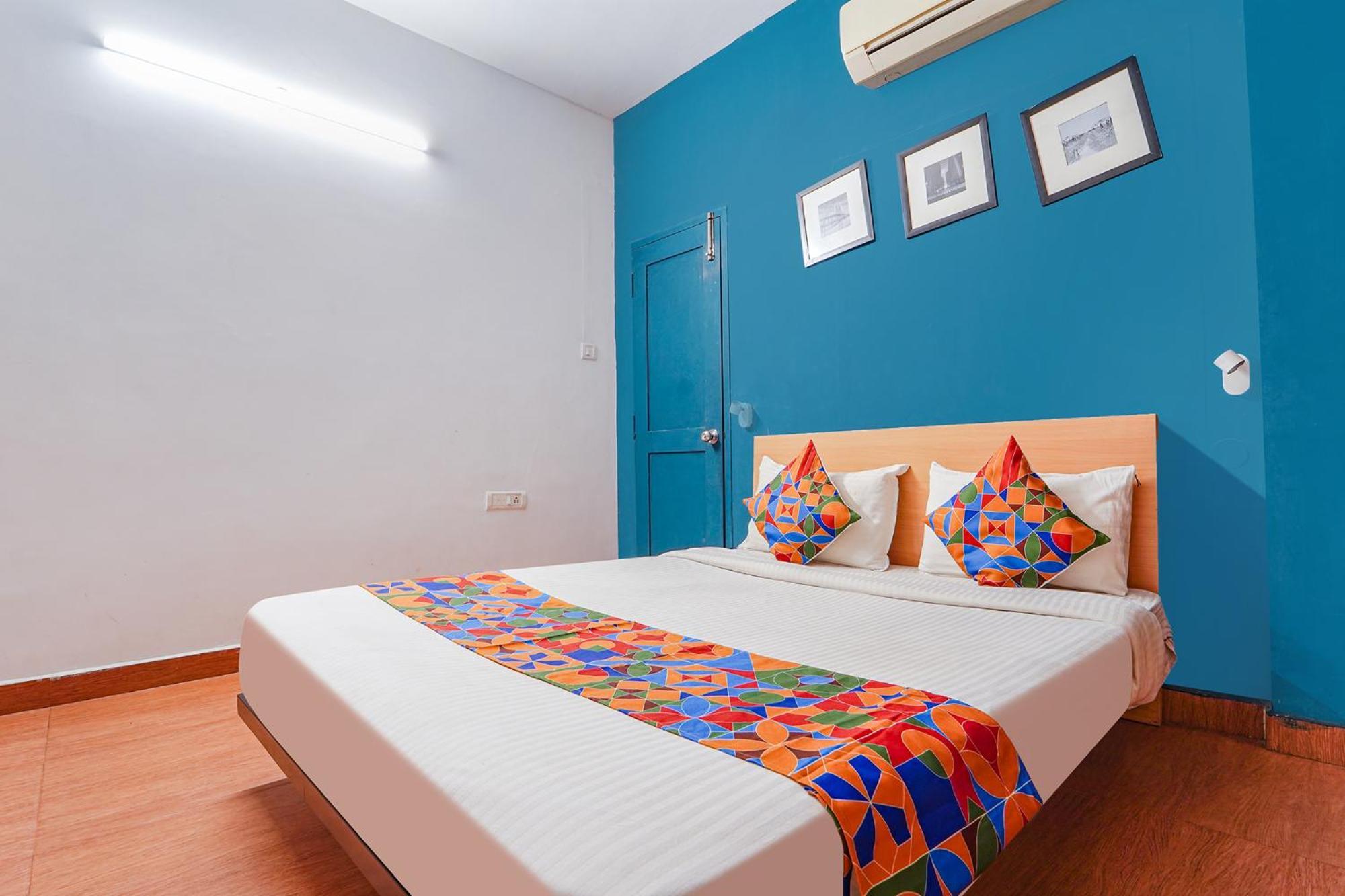 Hotel O Harma Residency Near Jazz Cinemas Luxe