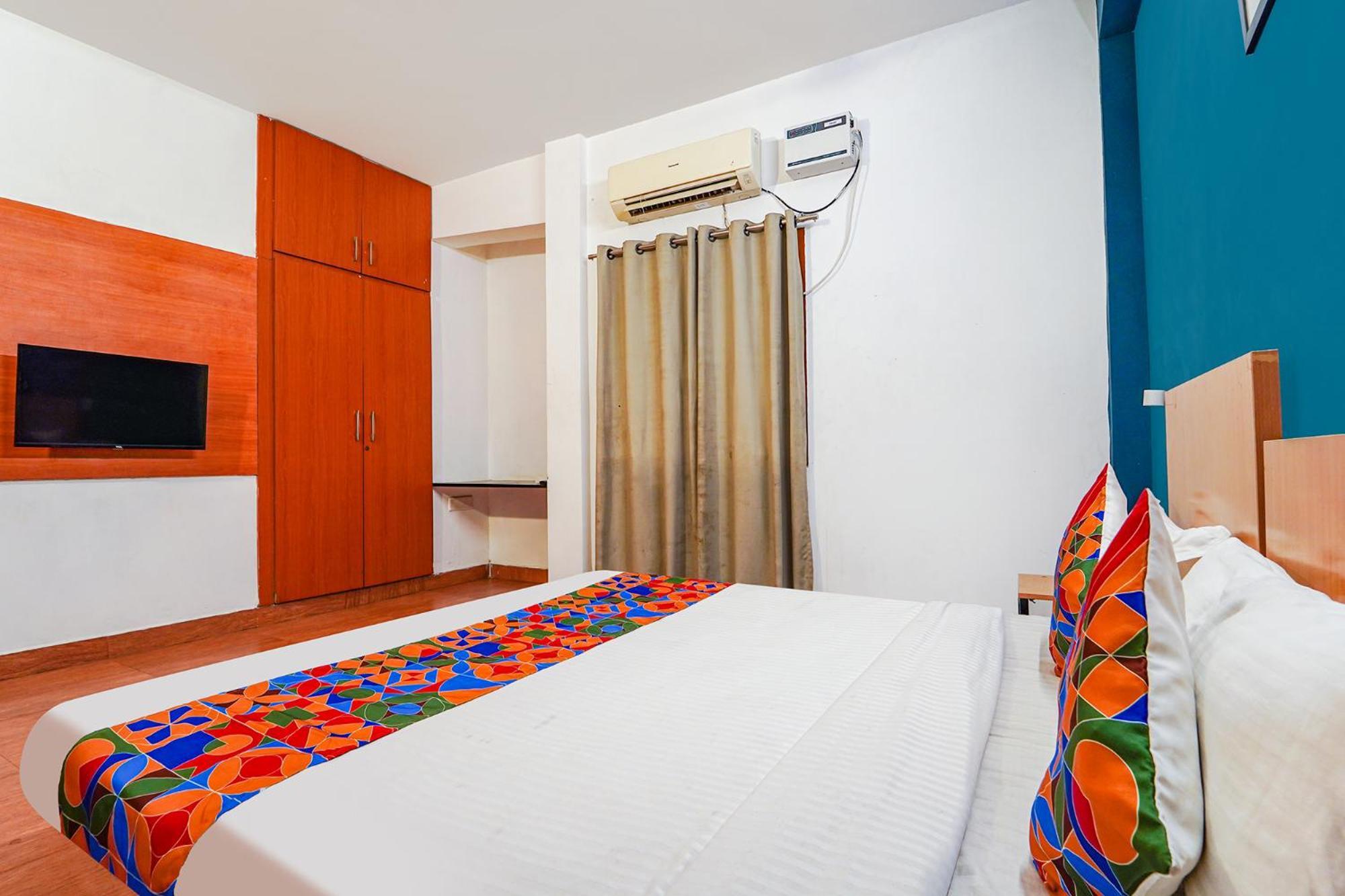 O Harma Residency Near Jazz Cinemas Luxe Hotel