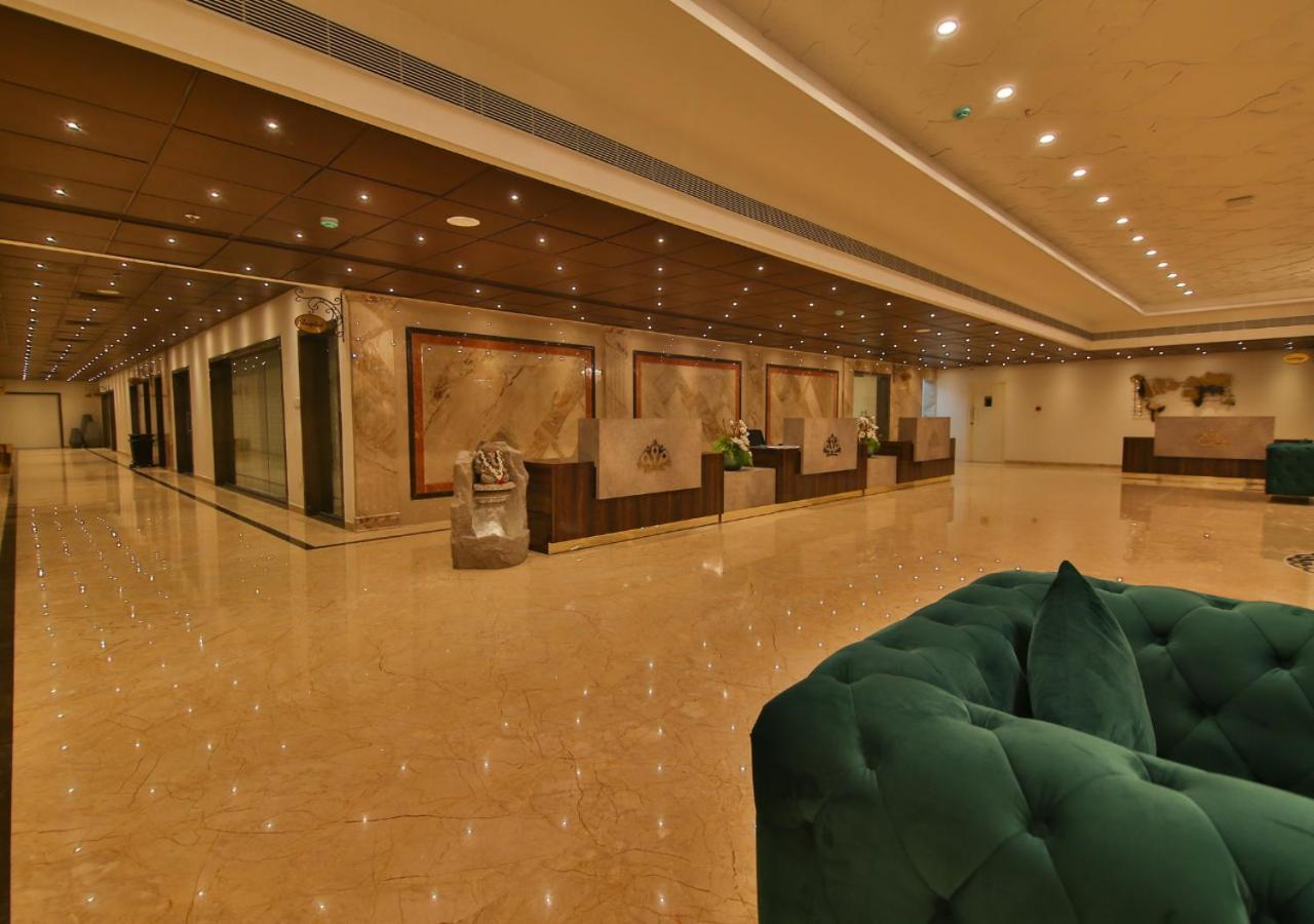 Hotel Accord Chrome