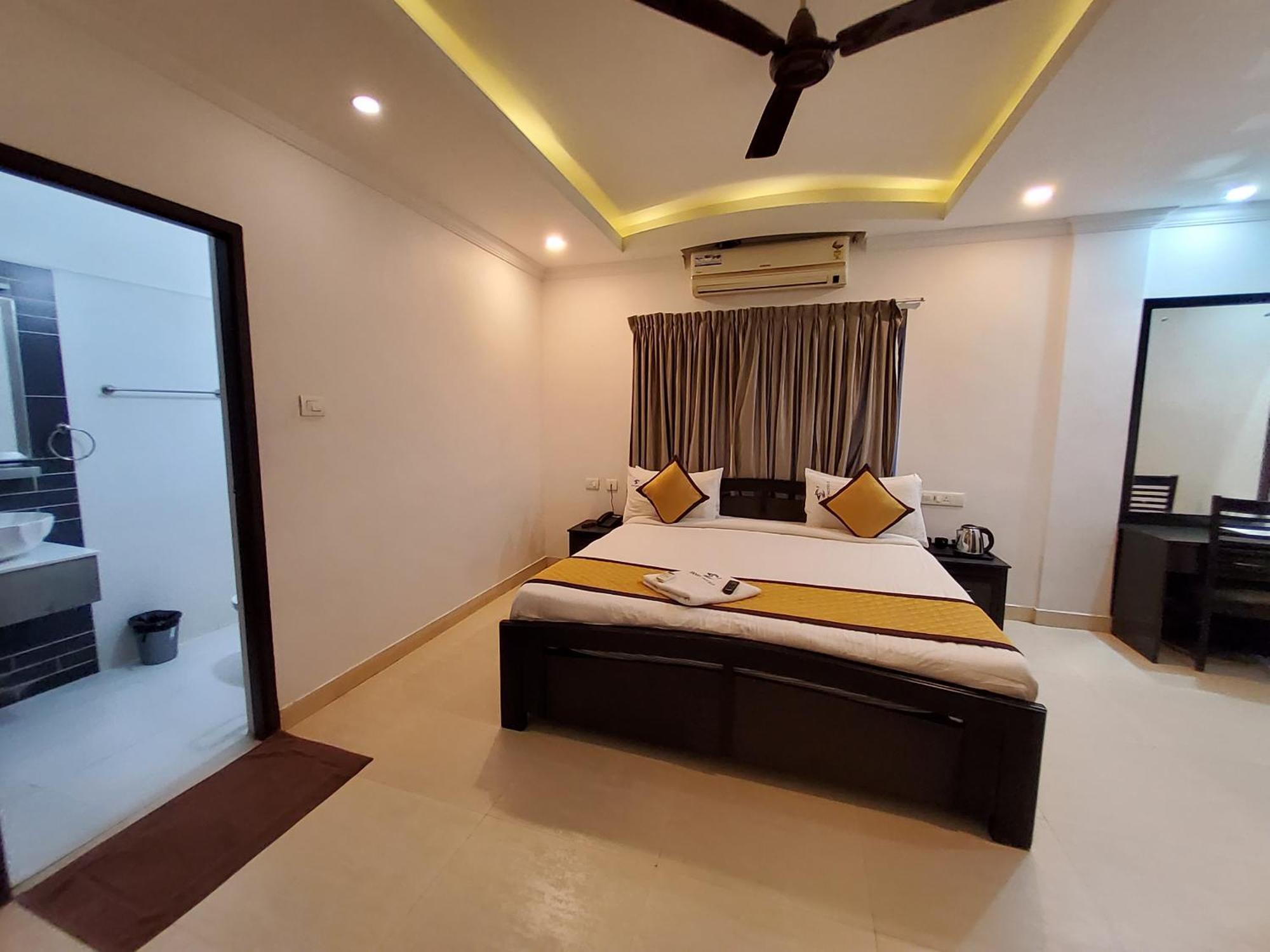 Skyry Residency Hotel 4*