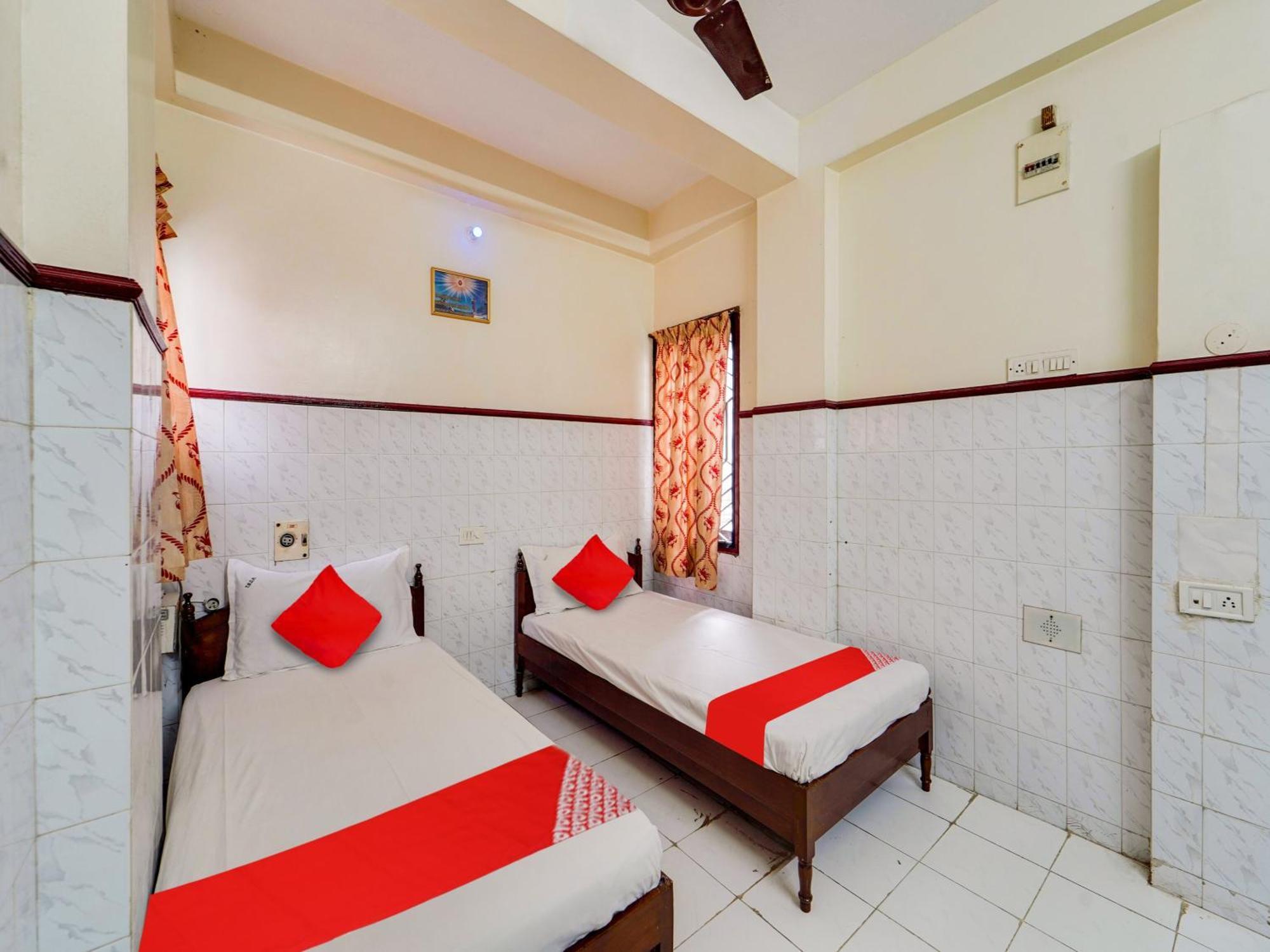 Thangam Balaji Hotel 2*