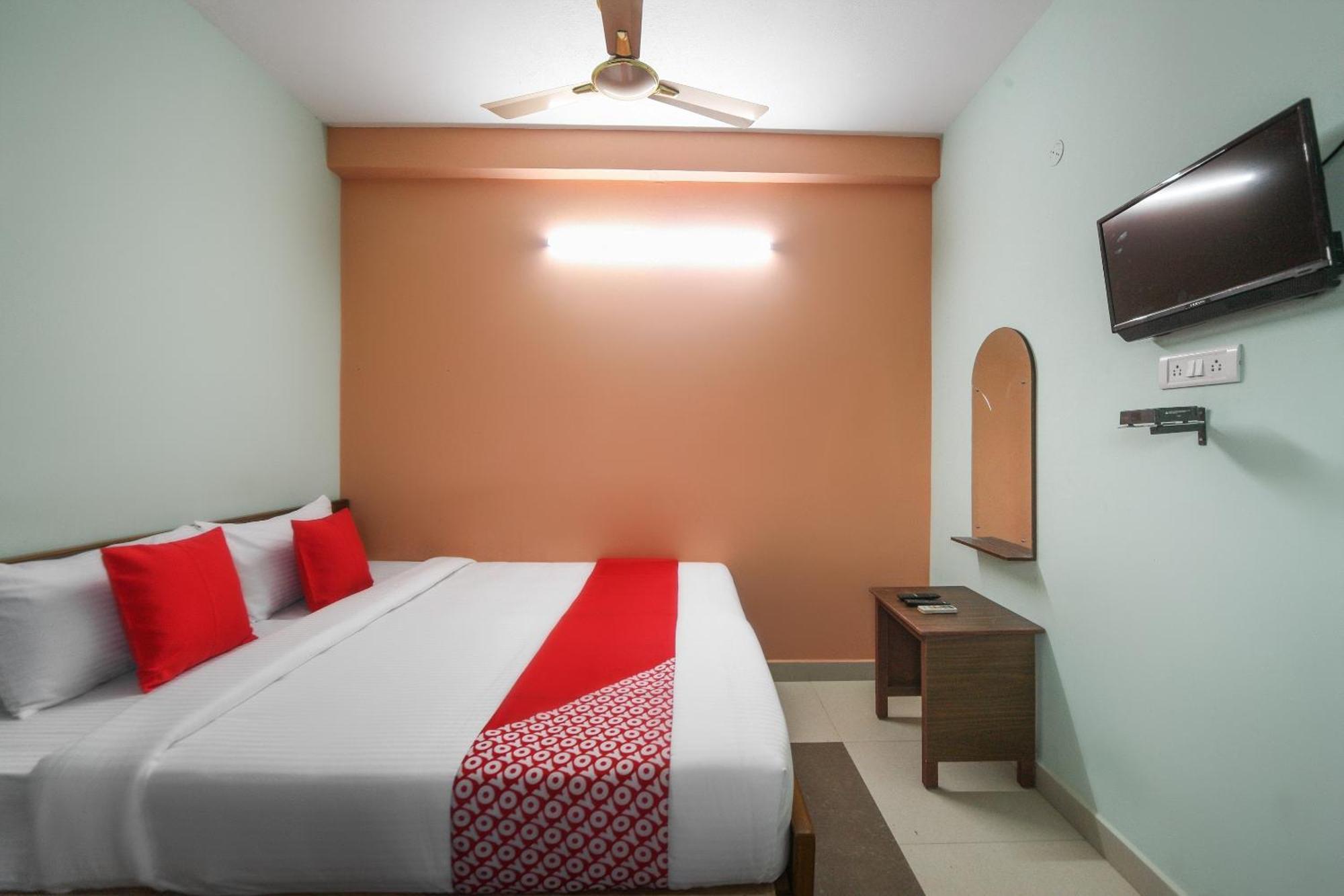 Oyo Modern Hotel