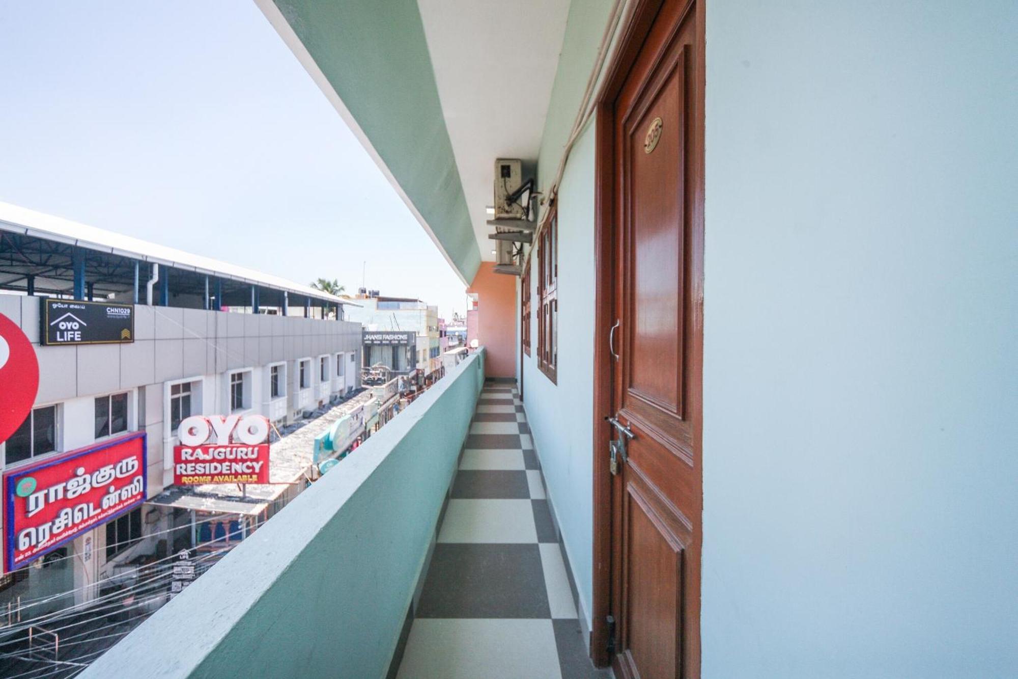 Oyo Modern Chennai