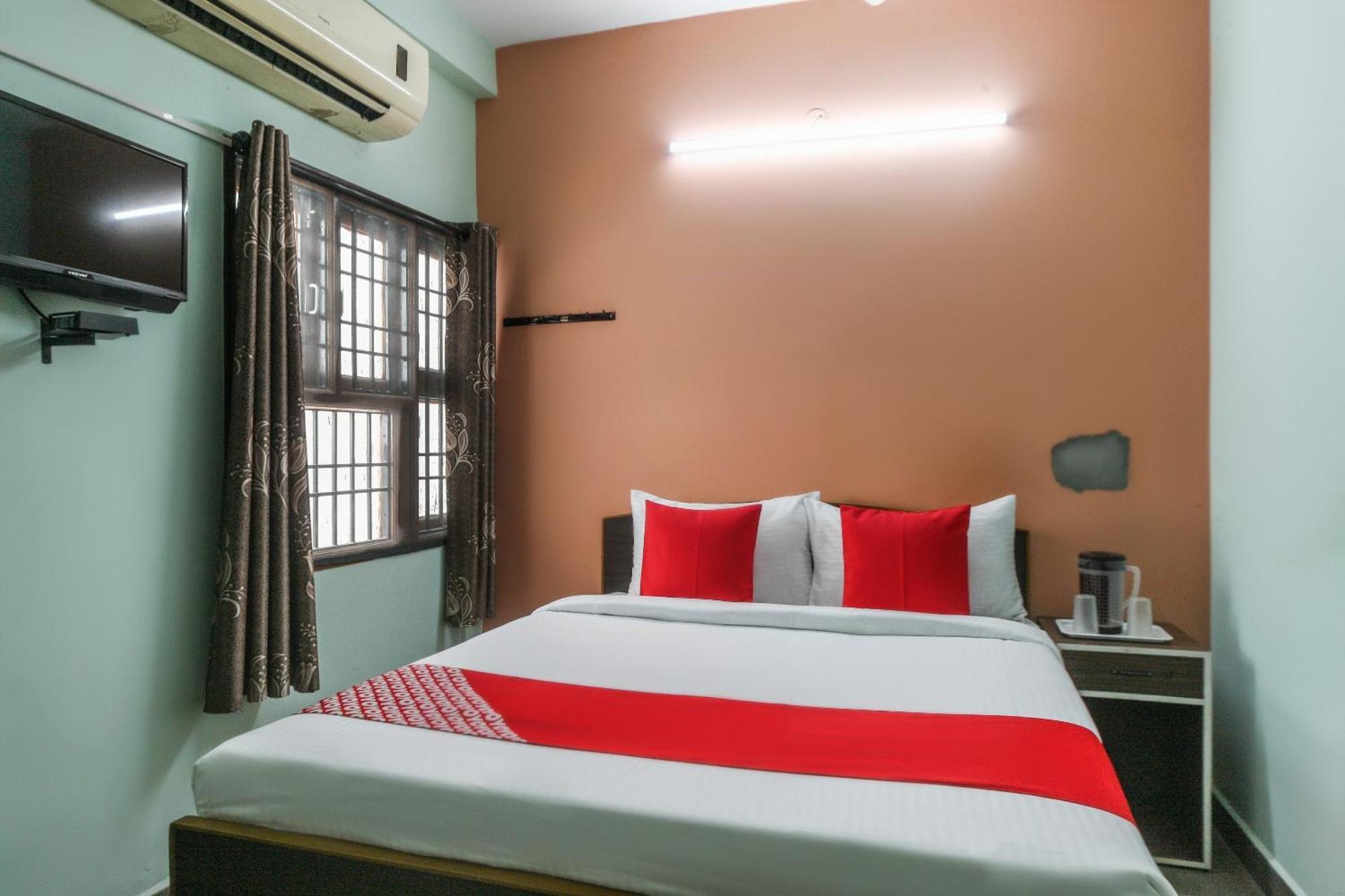 Oyo Modern Hotel 3*