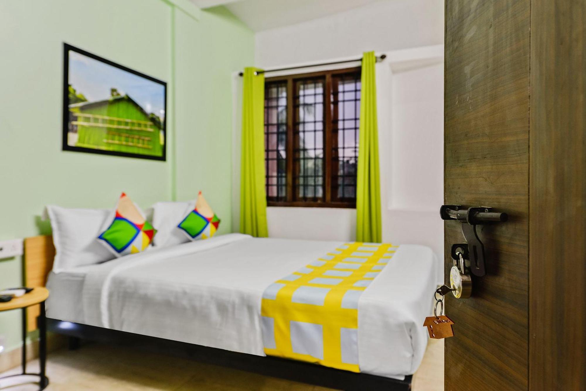 O G-cloud Near Thirumangalam Metro Station Guest house Chennai