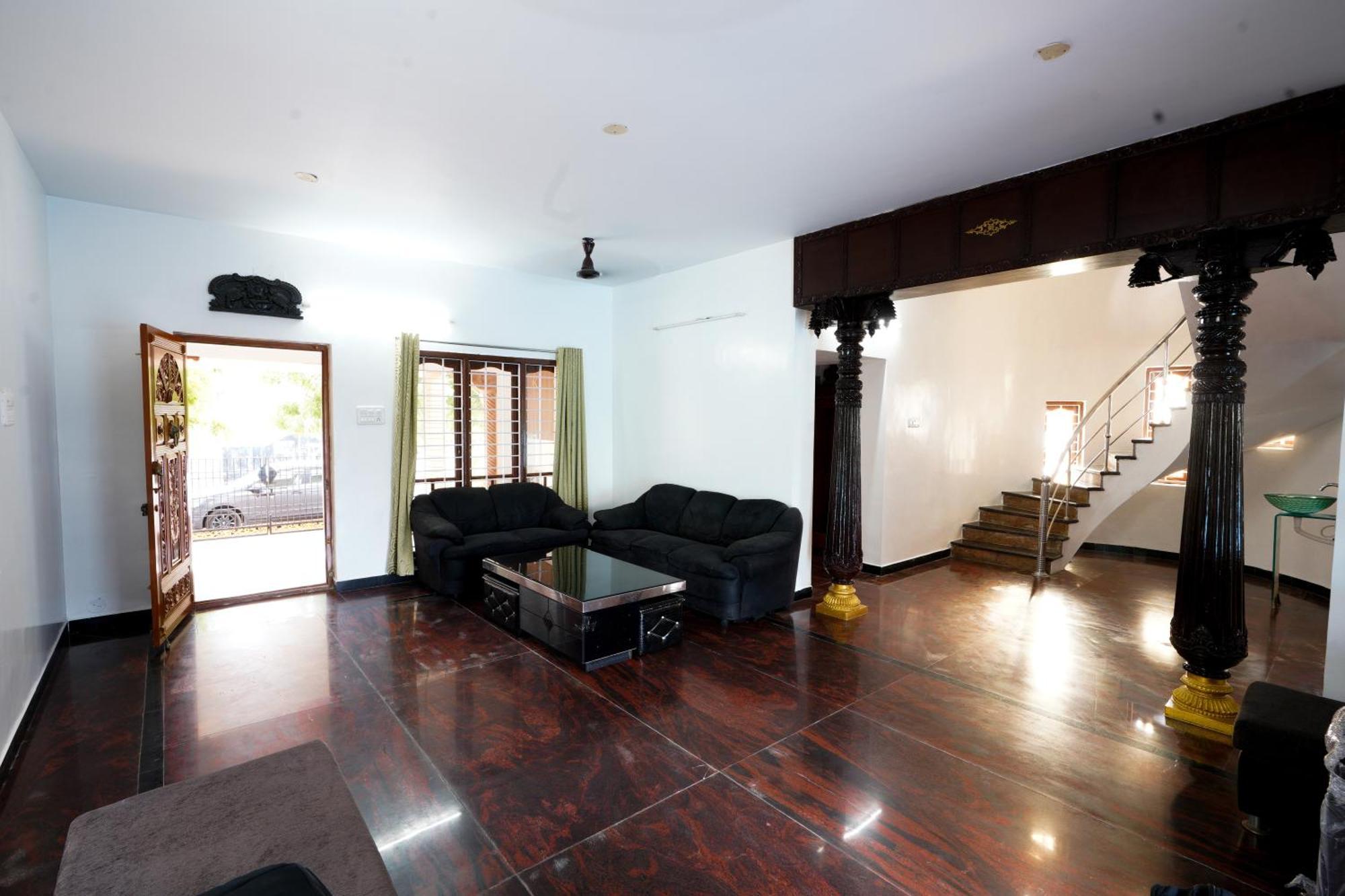 Bay Minaret - Lavish 4bhk House At Ecr Uthandi Chennai