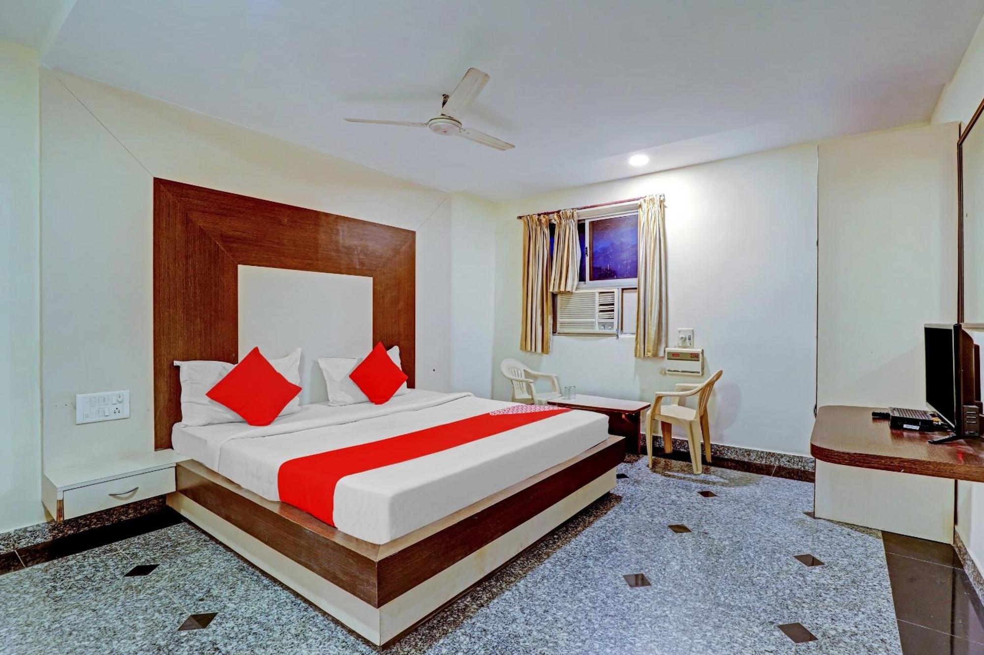 Fabhotel Chamiers Park Hotel 4*