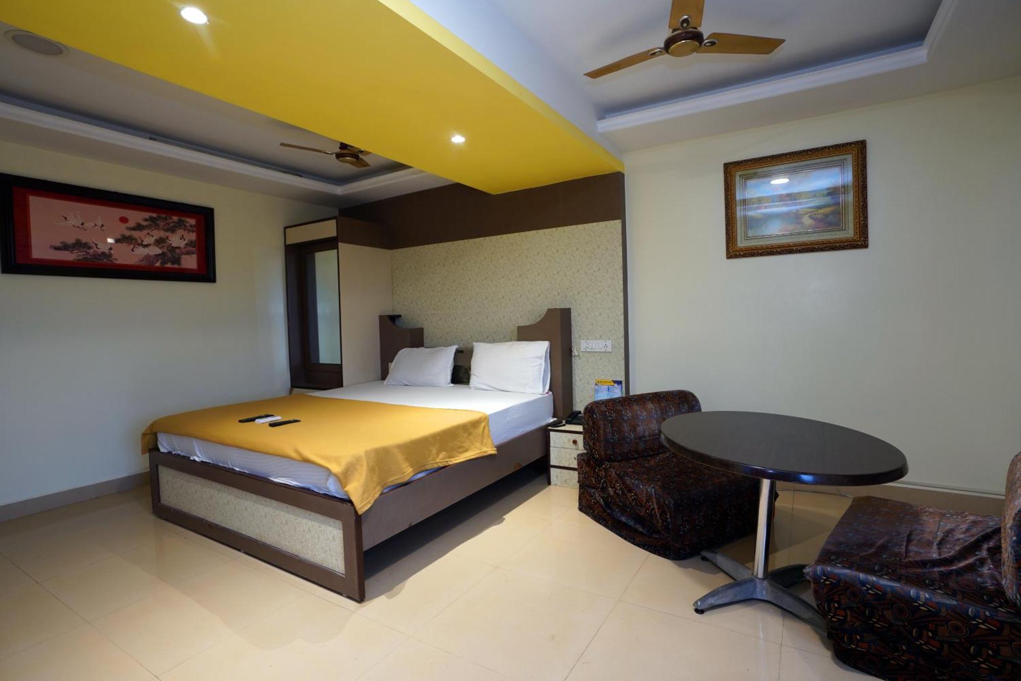 Hotel Park Chennai