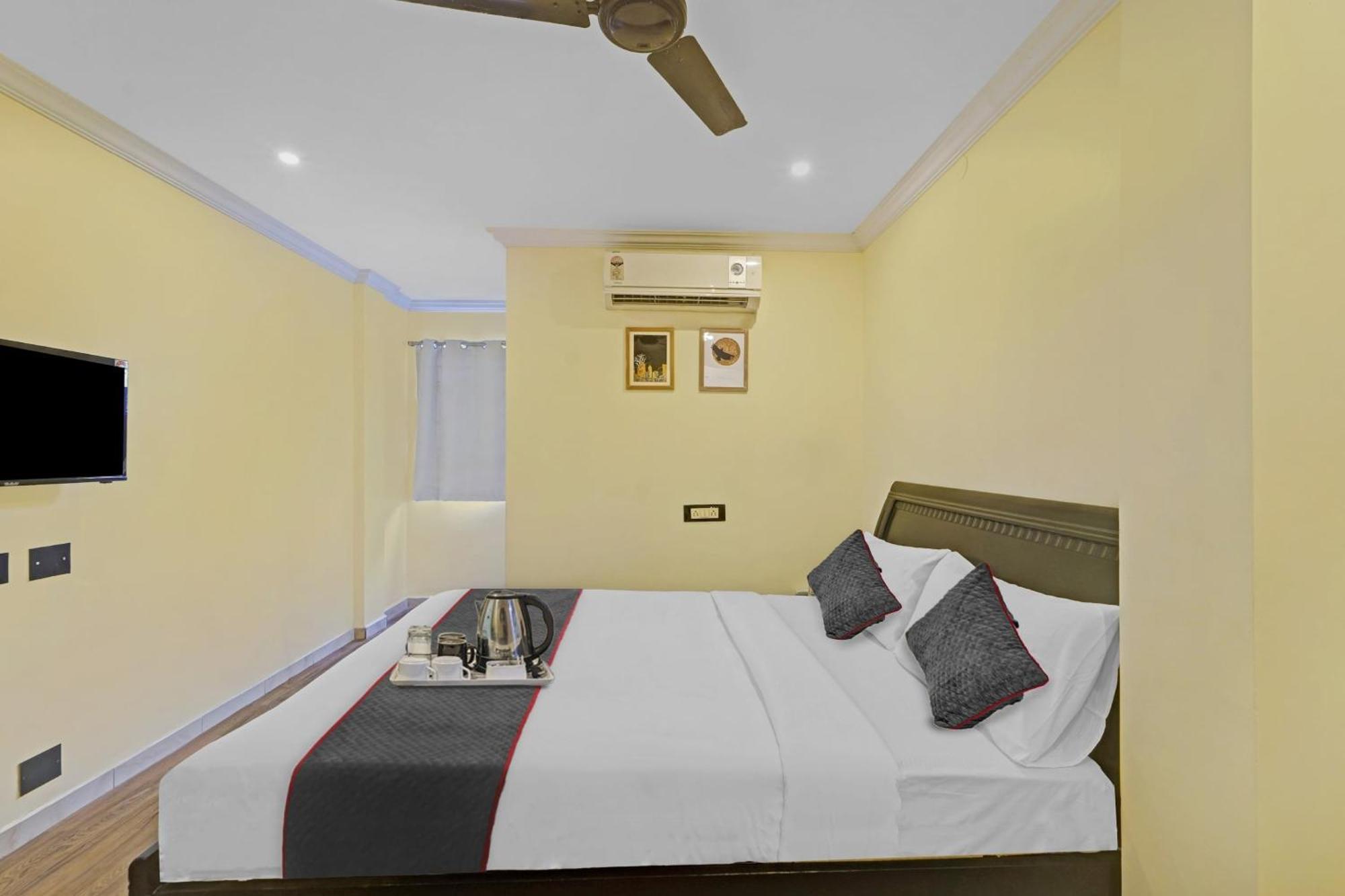 Hotel Townhouse Fantasea Near Omr
