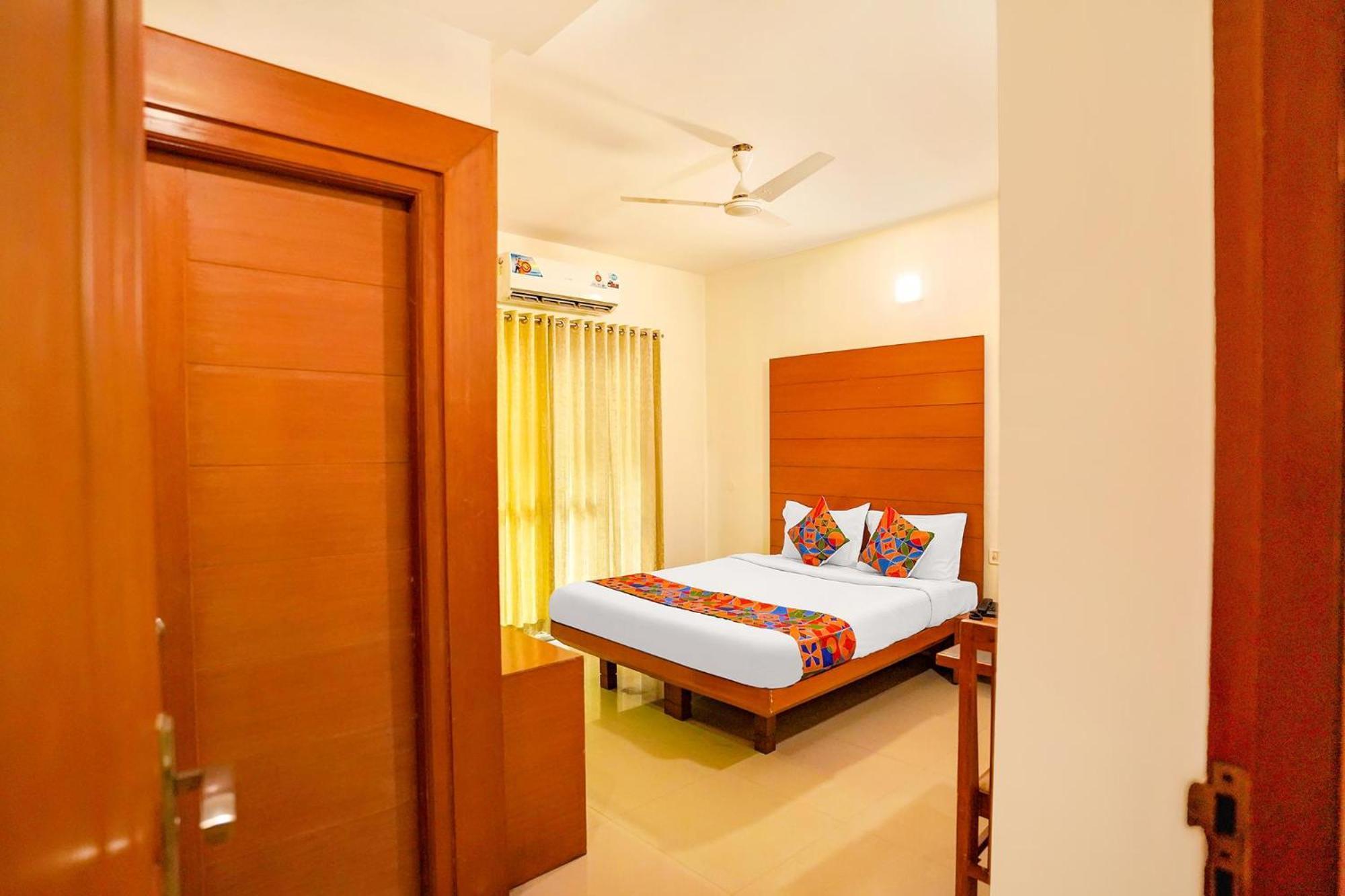 Fabhotel The - Railway Station Hotel 3*