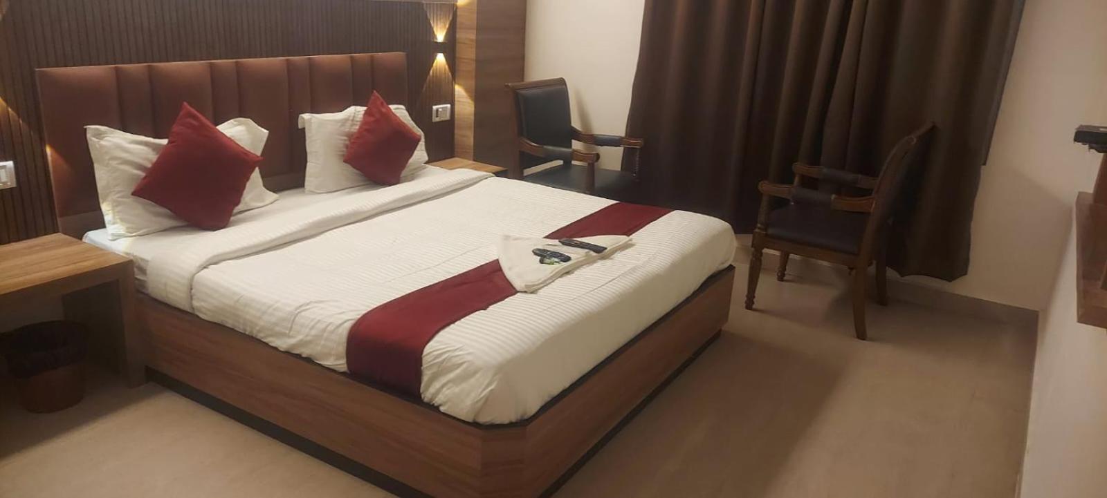 Hotel Capital O 69831 Mount Heera Chennai