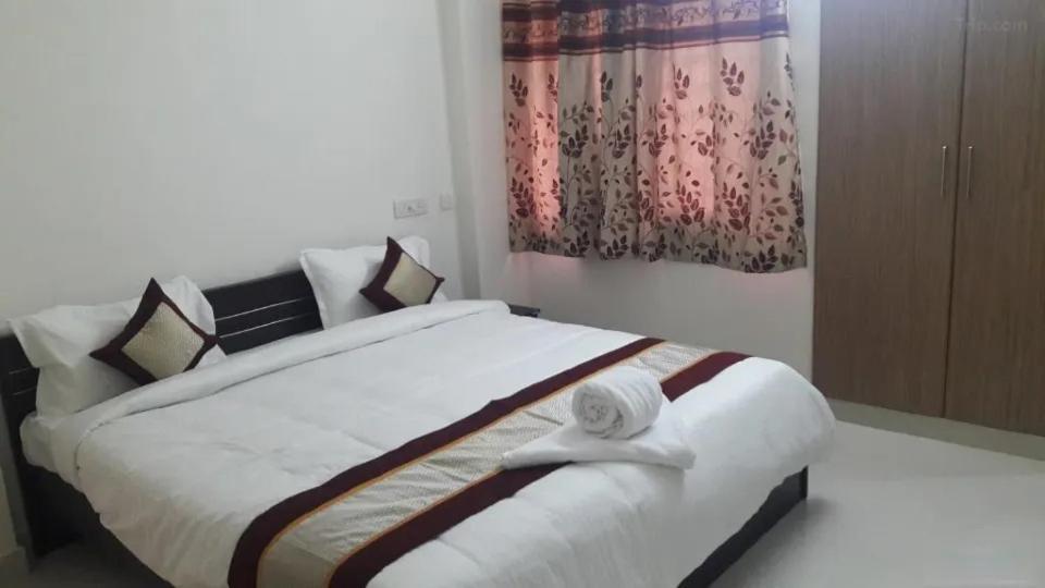 Guest house 7 Hills Service