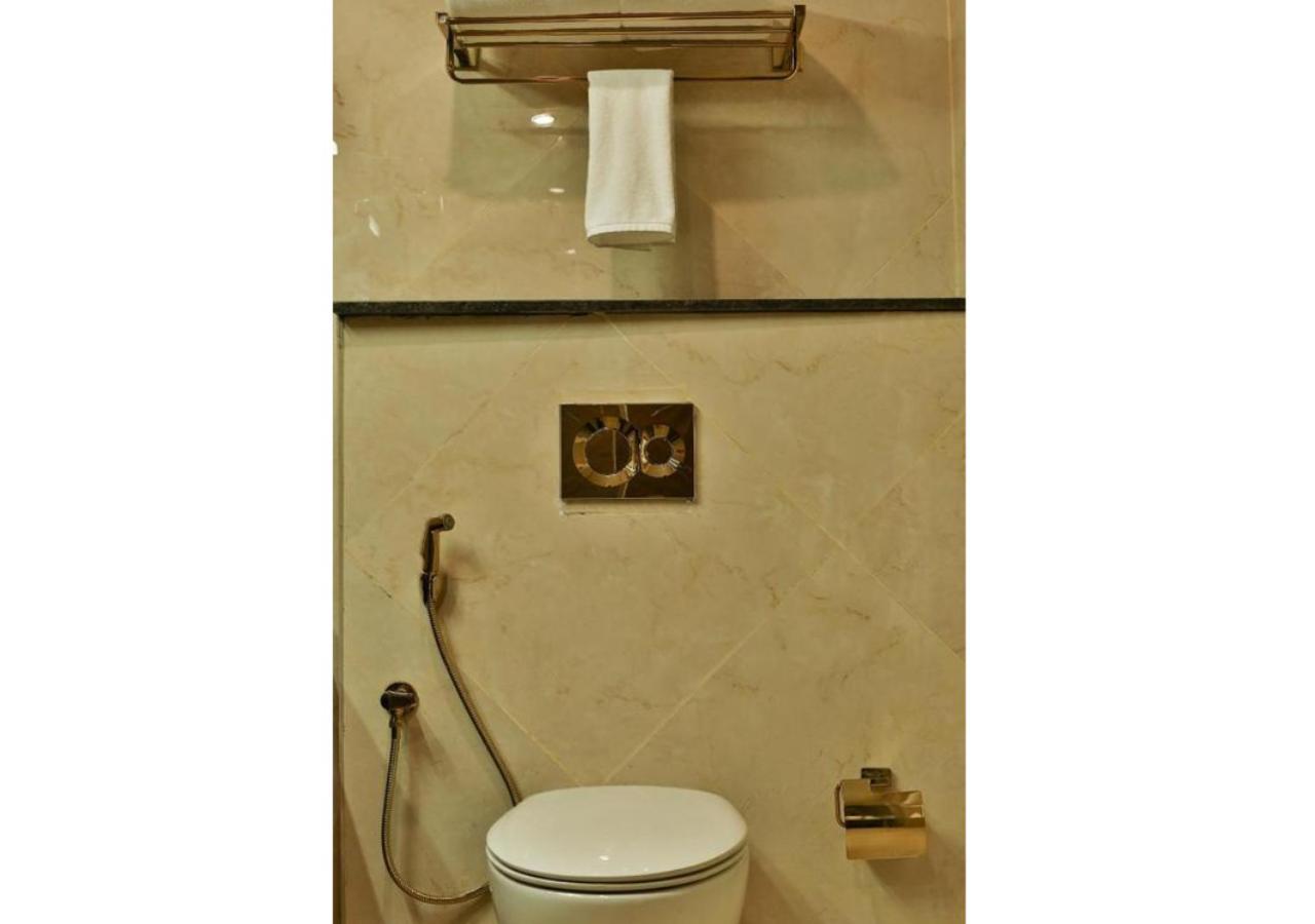Hotel Accord Chrome 3*