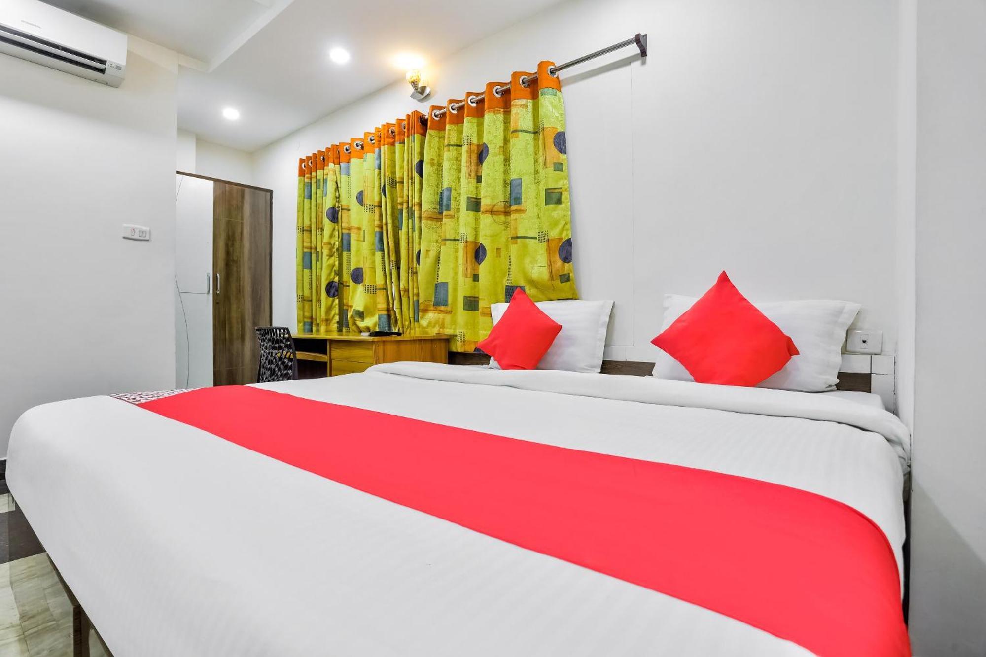 Hotel O Nimalan Residency Shenoy Nagar Anna Nagar Near Pvr Cinemas Skywalk 3*