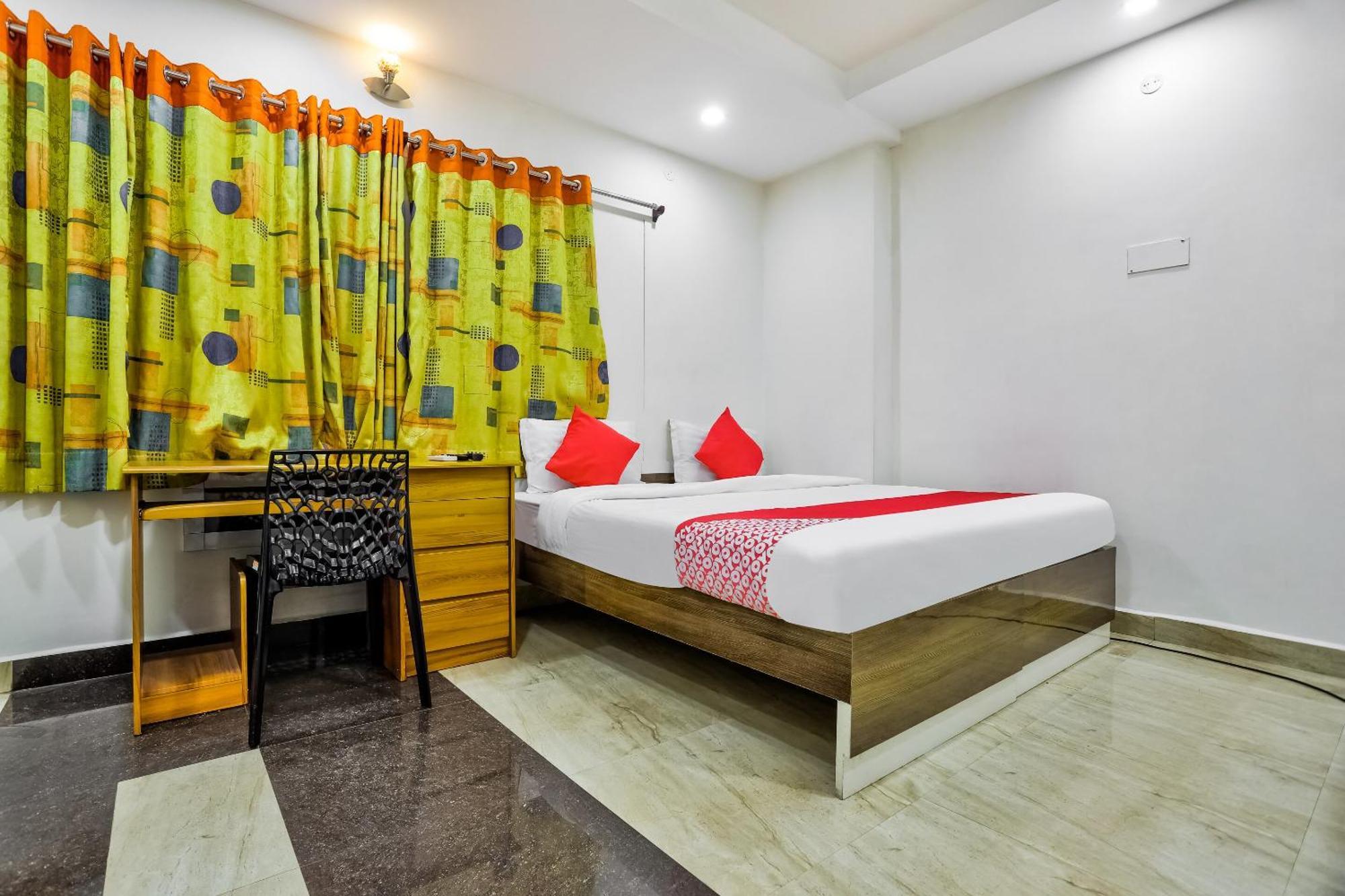 O Nimalan Residency Shenoy Nagar Anna Nagar Near Pvr Cinemas Skywalk Hotel 3*