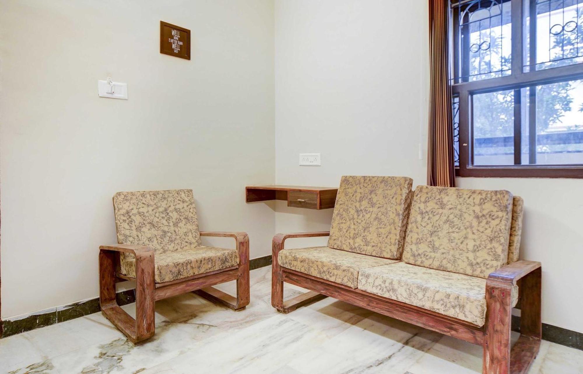O Almighty Homes Hotel 3*