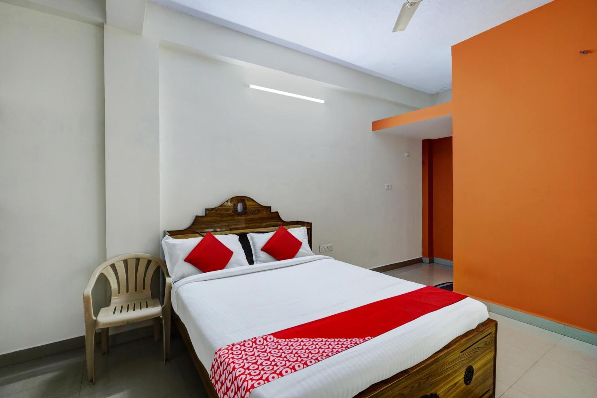 Hotel O Vaishnavi 3*