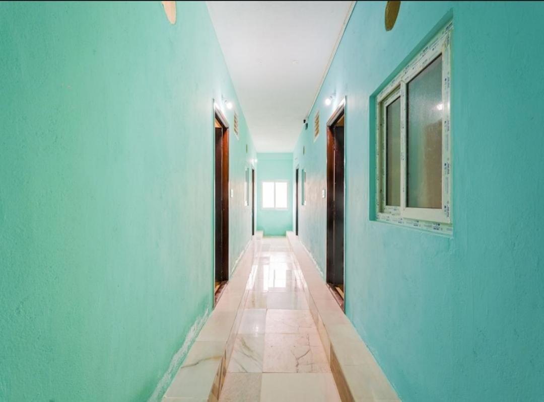 Hotel Srinivasa Serviced Keelkattalai 3*