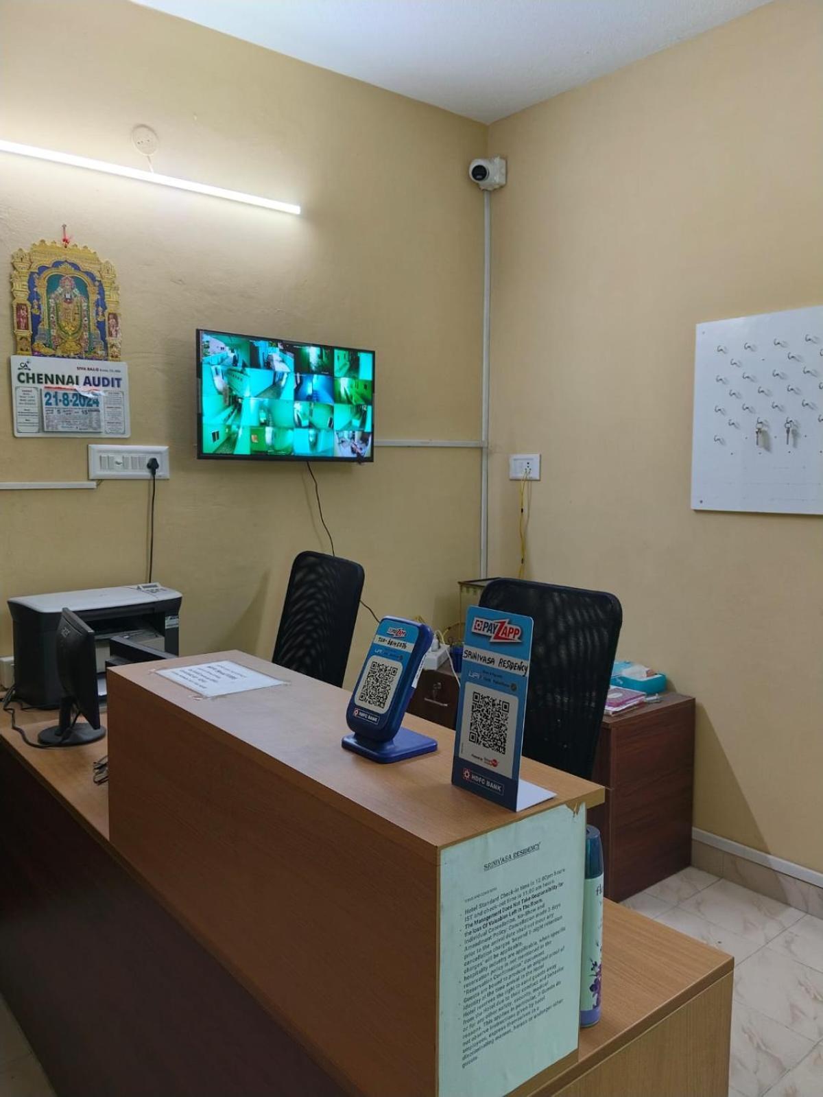 Srinivasa Serviced Keelkattalai Hotel Chennai