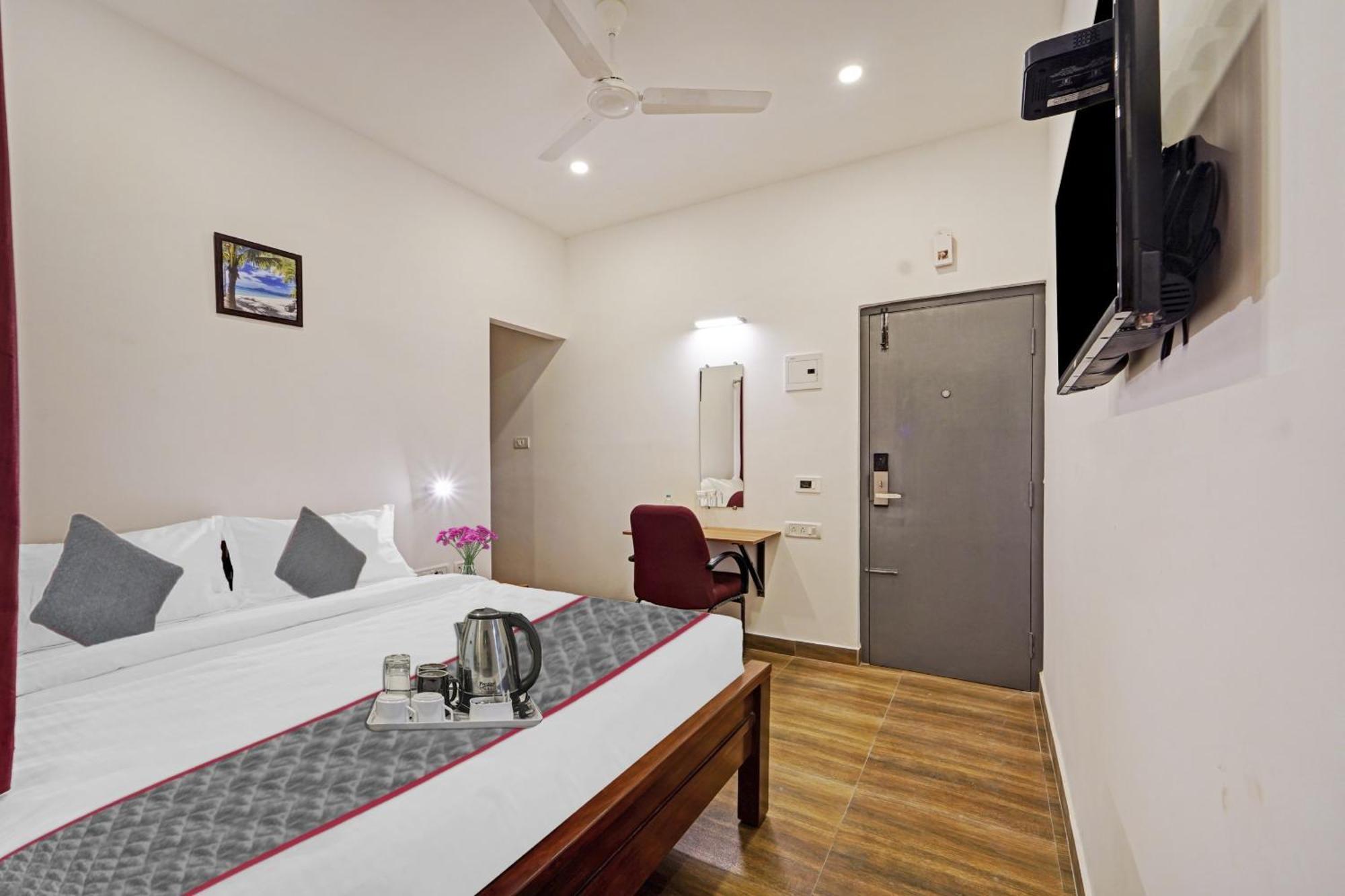 Hotel Super Townhouse Orchid Residency Near T.nagar Chennai