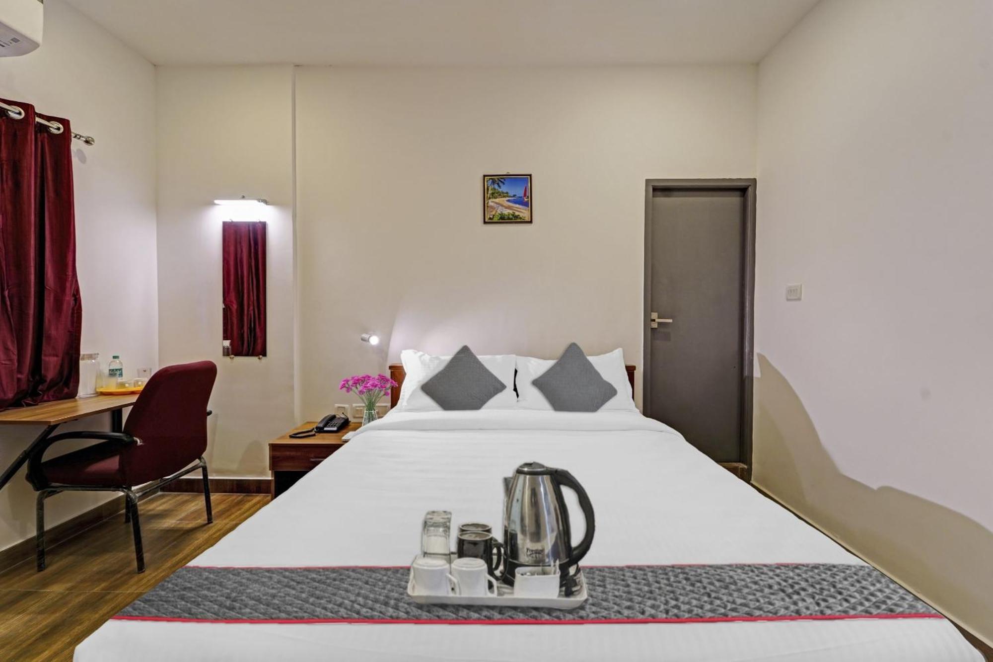 Hotel Super Townhouse Orchid Residency Near T.nagar 4*