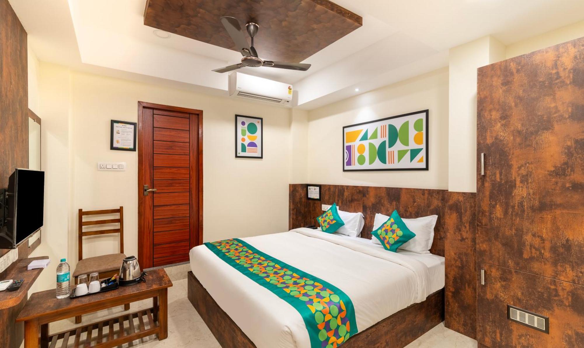 Treebo Rakshitha, Porur Hotel 3*