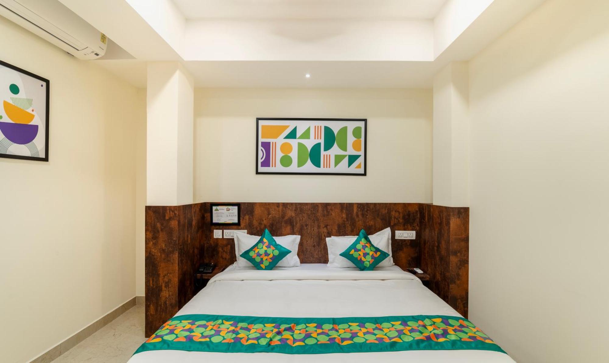 Treebo Rakshitha, Porur Hotel 3*