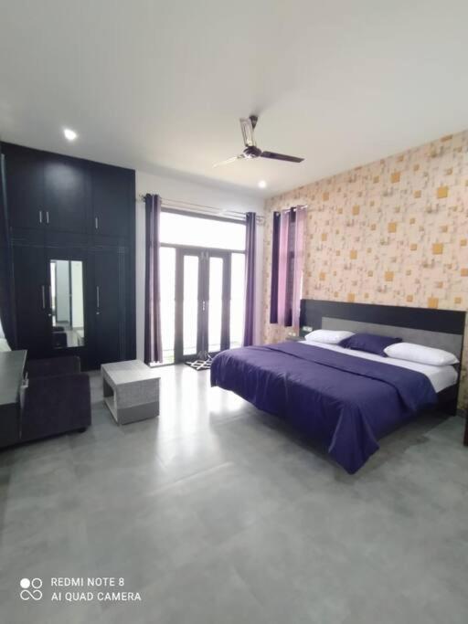 Sona Homes, House Rumah percutian