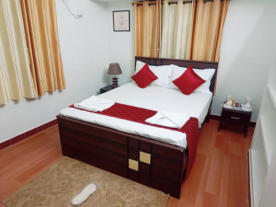 Apartment Trendy Service 2bhk