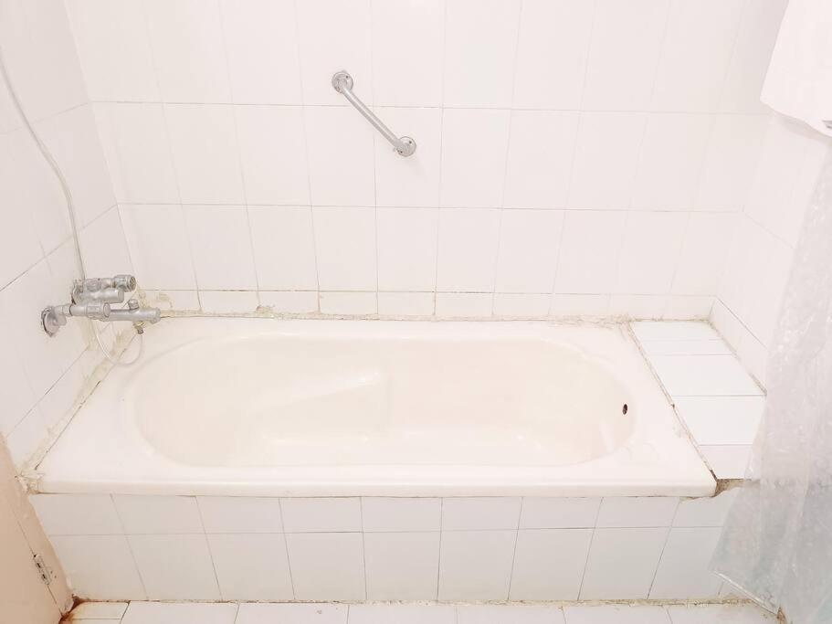 Apartment Trendy Service 2bhk *