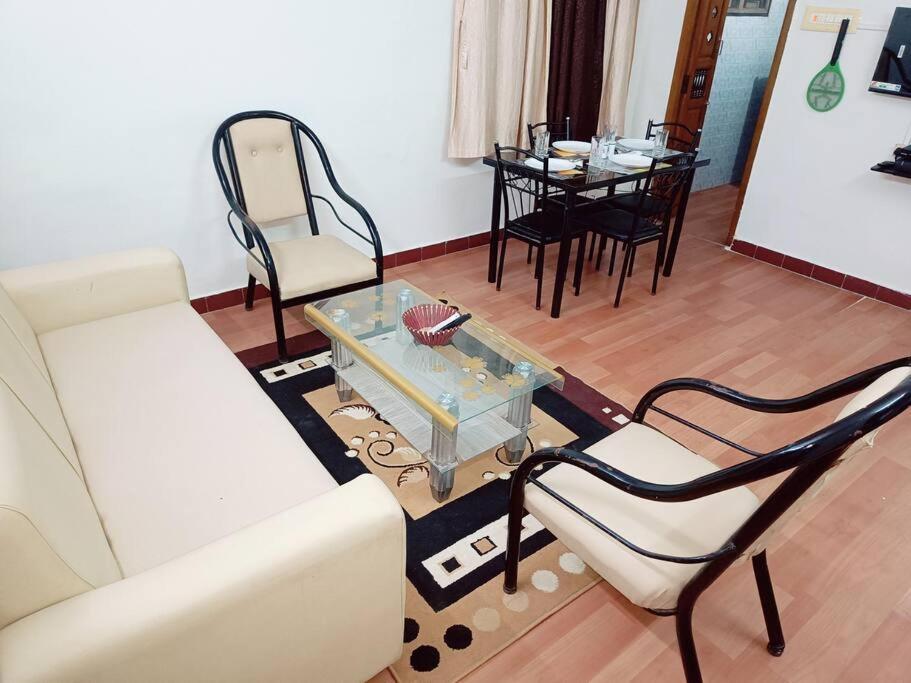 Trendy Service 2bhk Apartment *