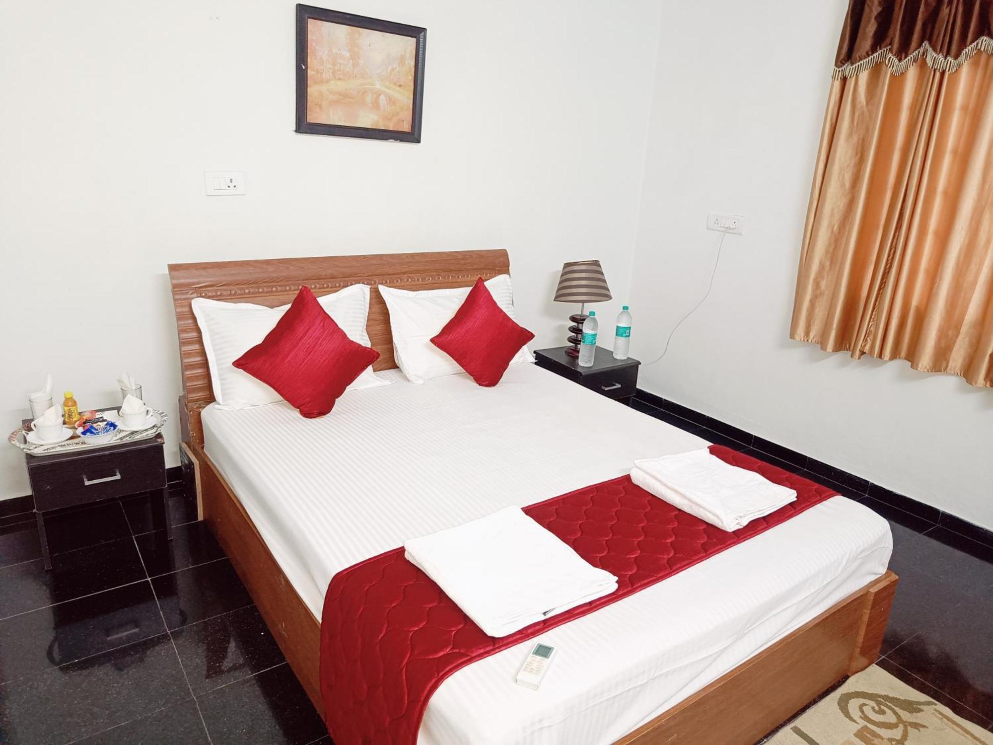 Trendy Service 3bhk