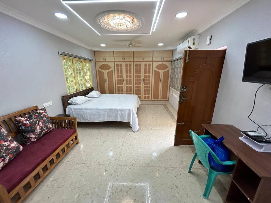 Cks Serviced Holiday home