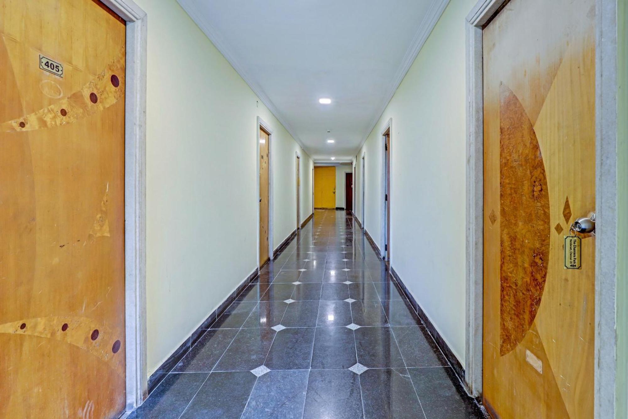 Fabhotel Chamiers Park Hotel 4*