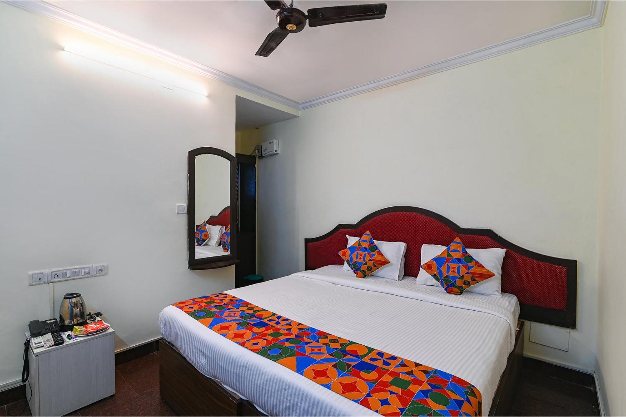 Fabhotel Neethu Residency - Nr Avm Film Hotel Chennai