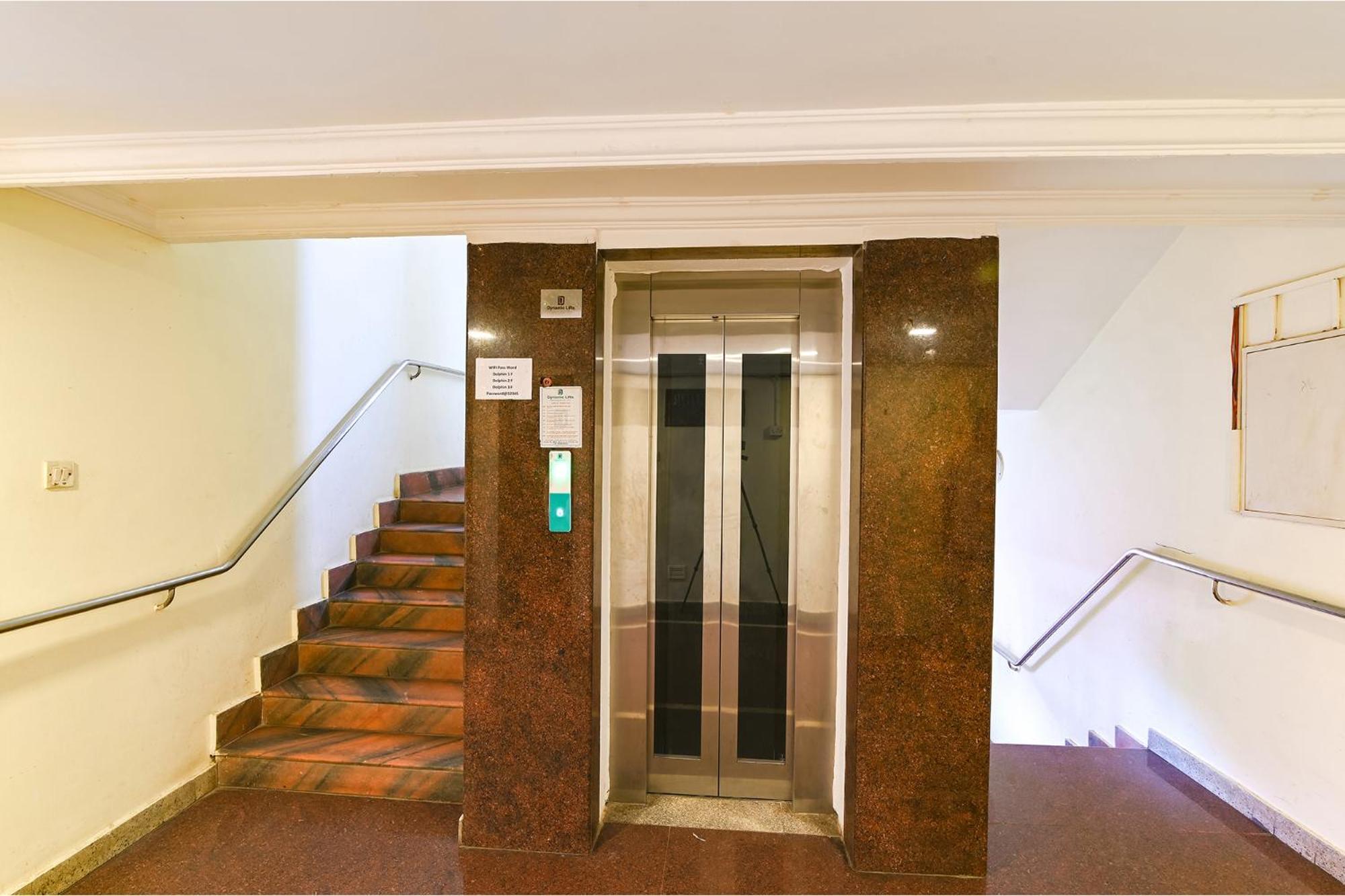 Fabhotel Neethu Residency - Nr Avm Film 3* Chennai