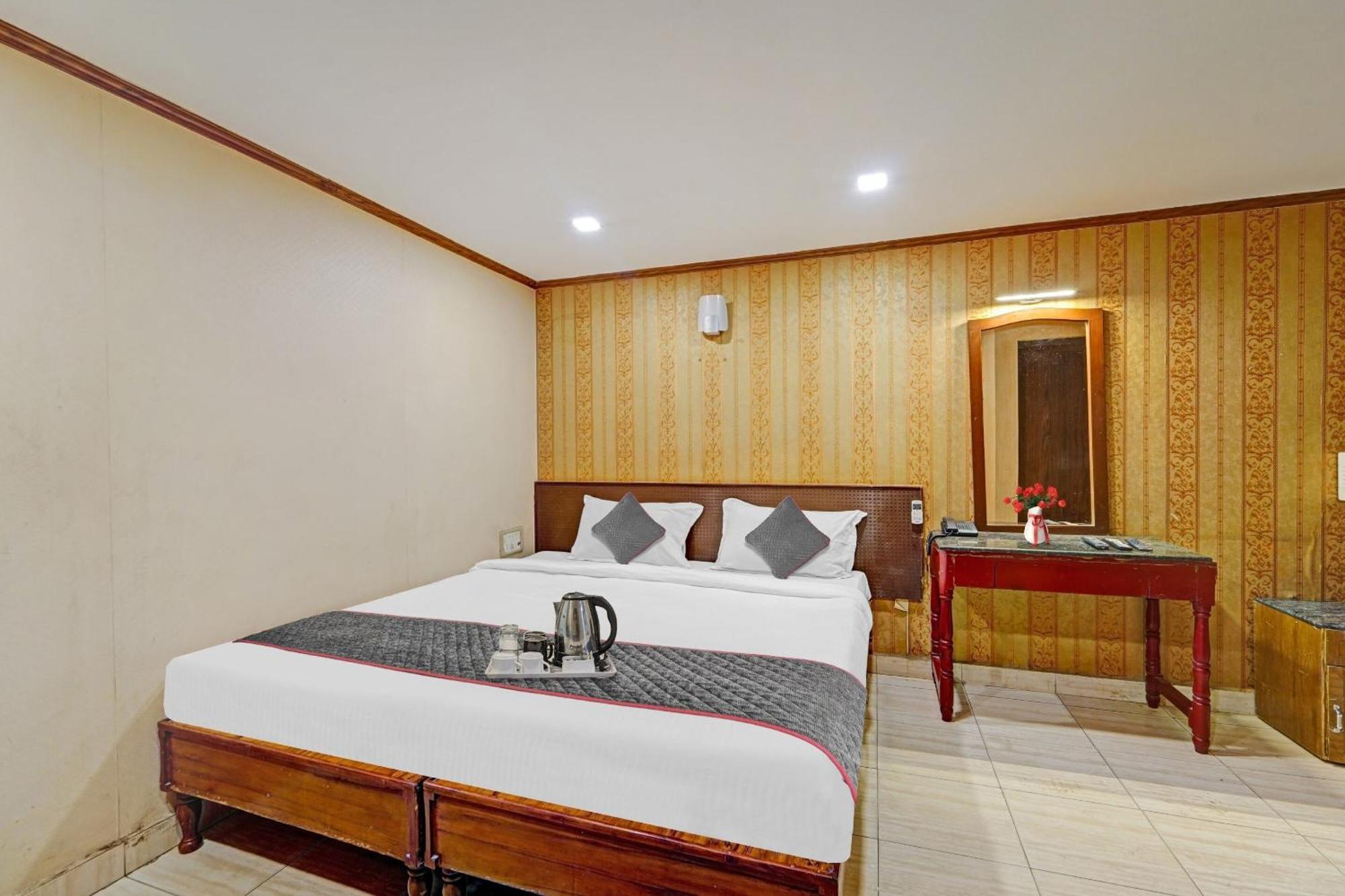 Hotel Collection O Pride Hospitality Us Consulate Chennai