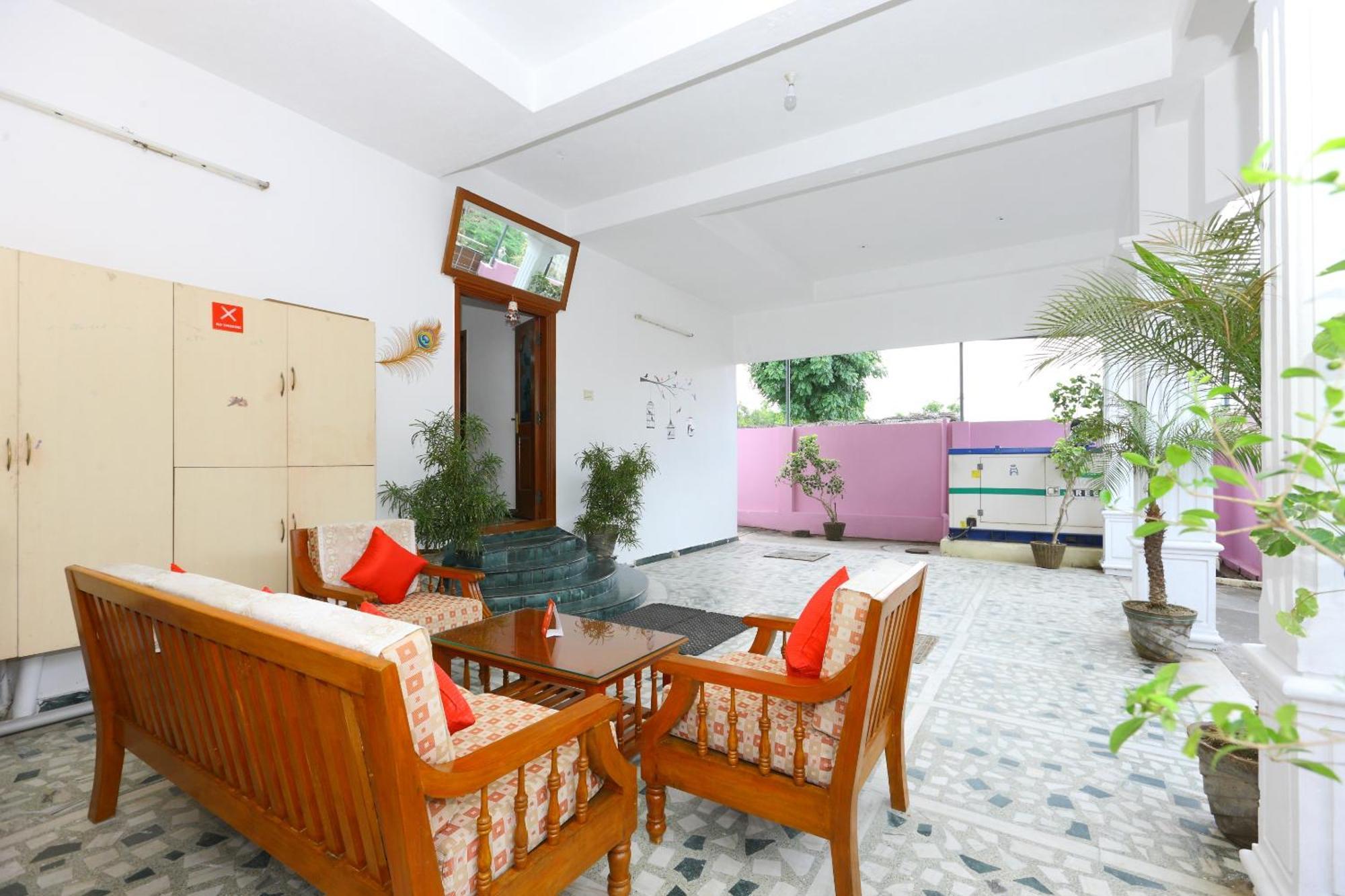 Super Oyo O Grand Residency 3*