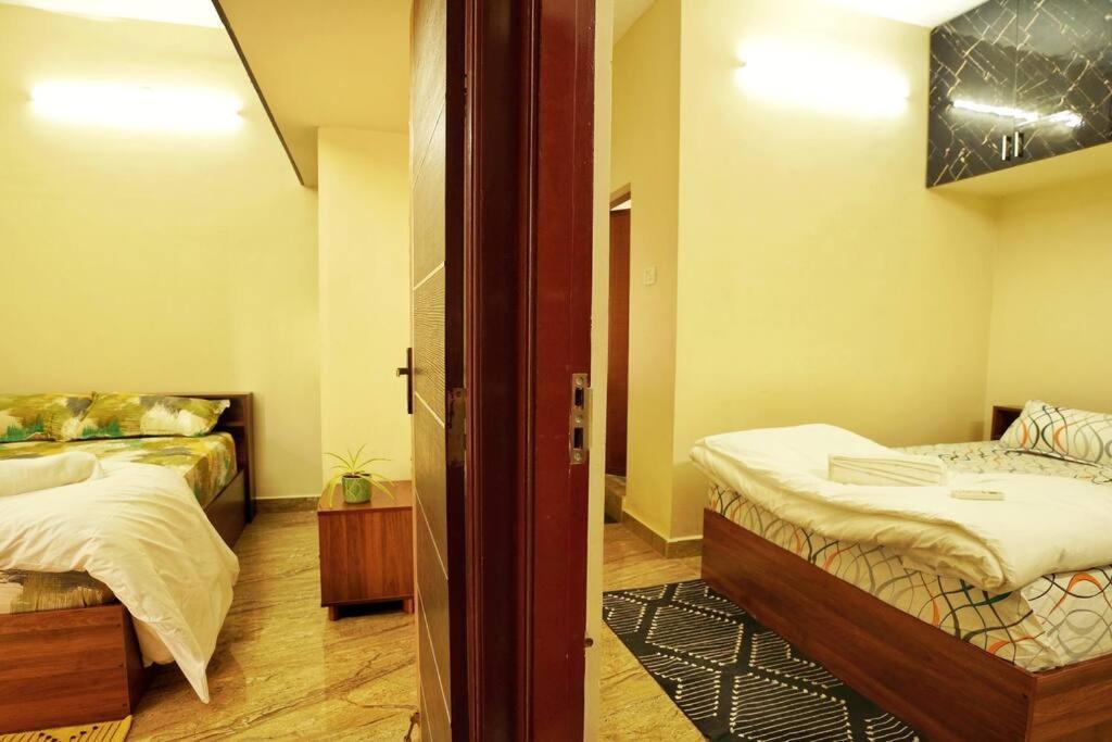 Apartment Mama Rose In Palikarnai Chennai