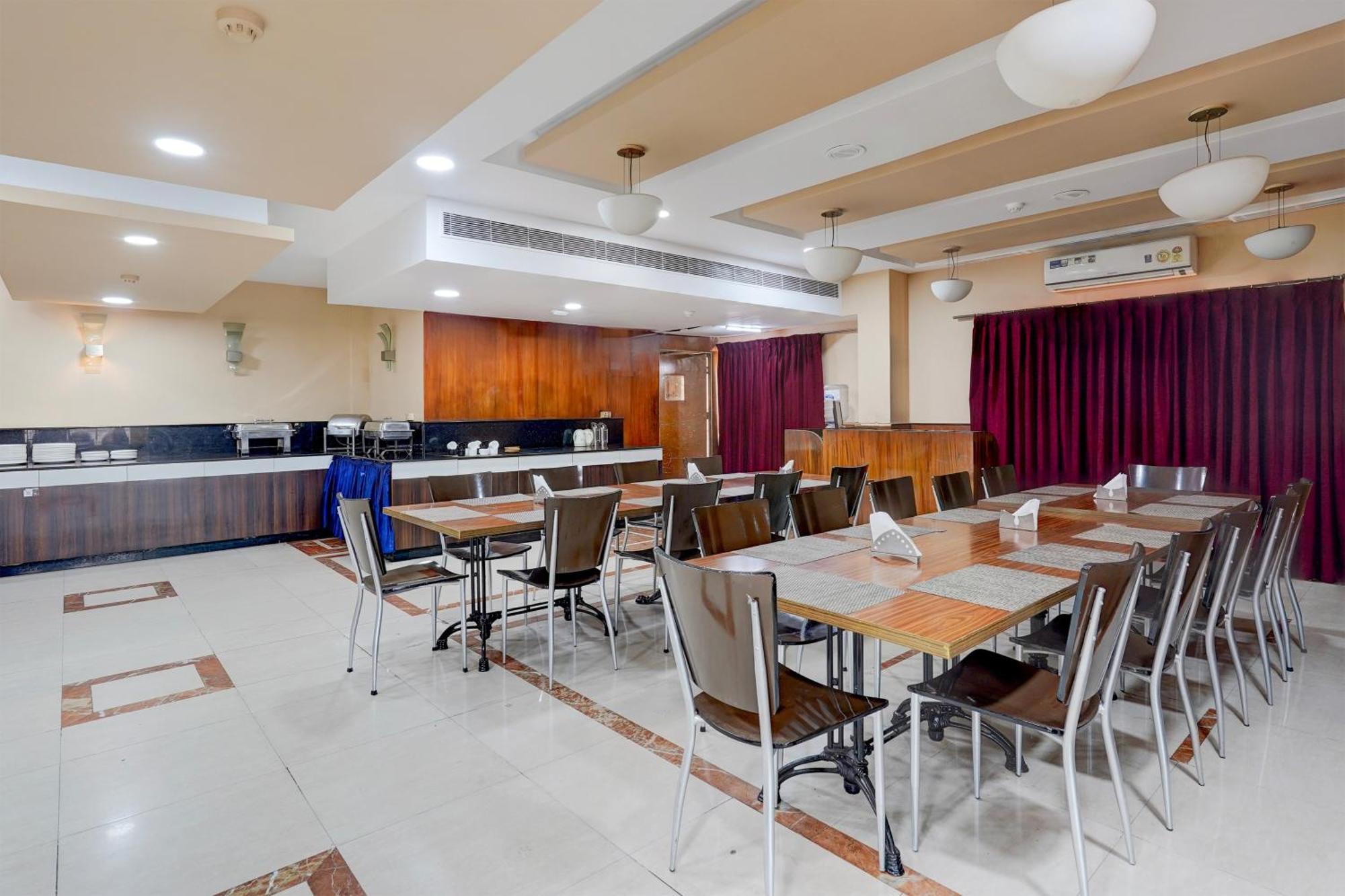 Super Townhouse Koyambedu 4* Chennai