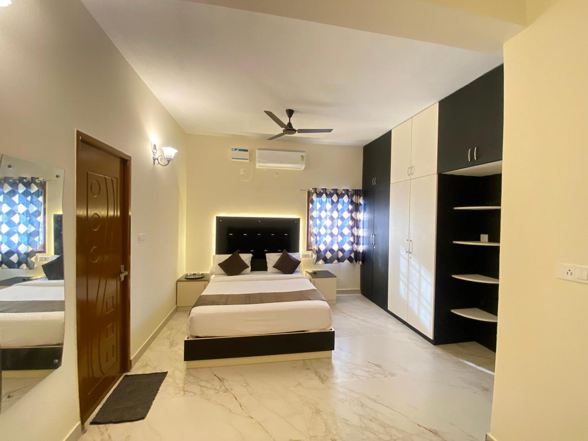 Hotel Cashewtree 2*