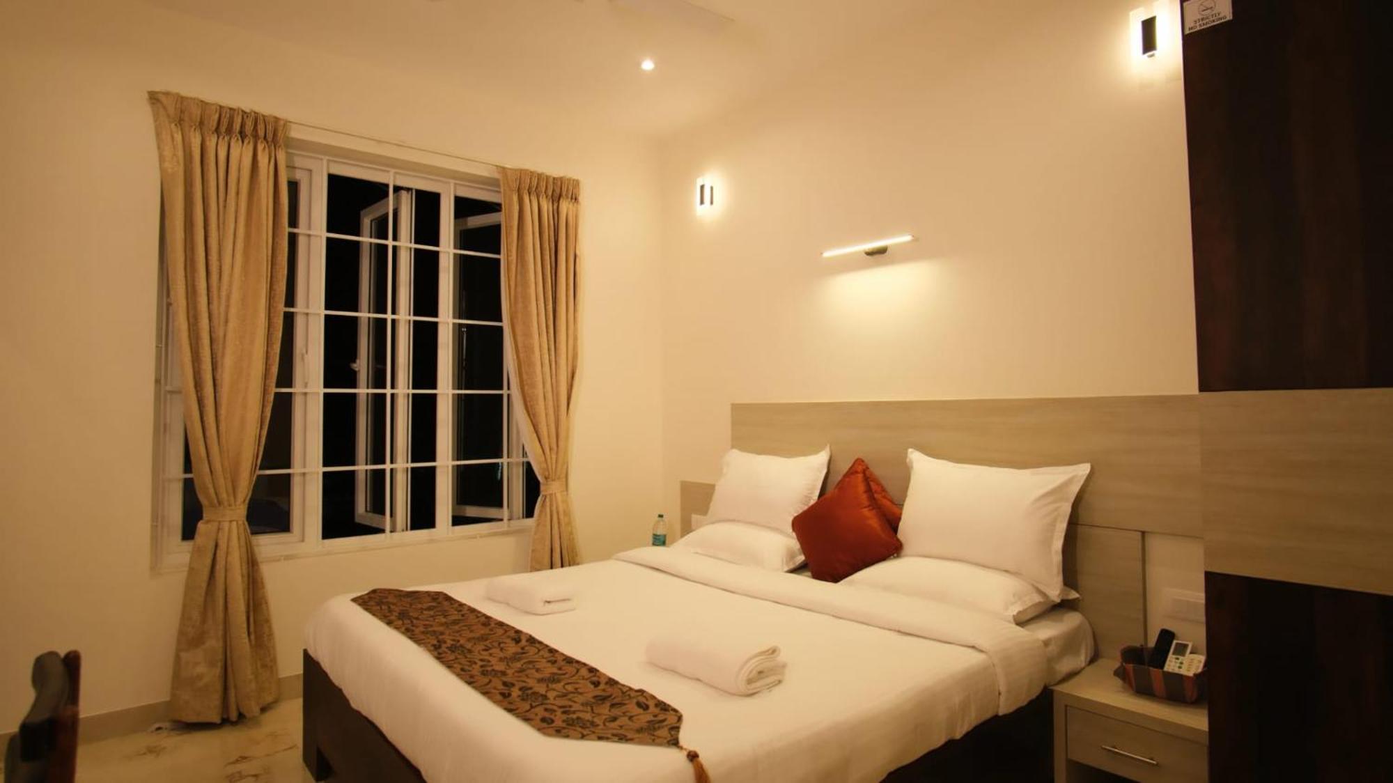 Ecr London Chennai