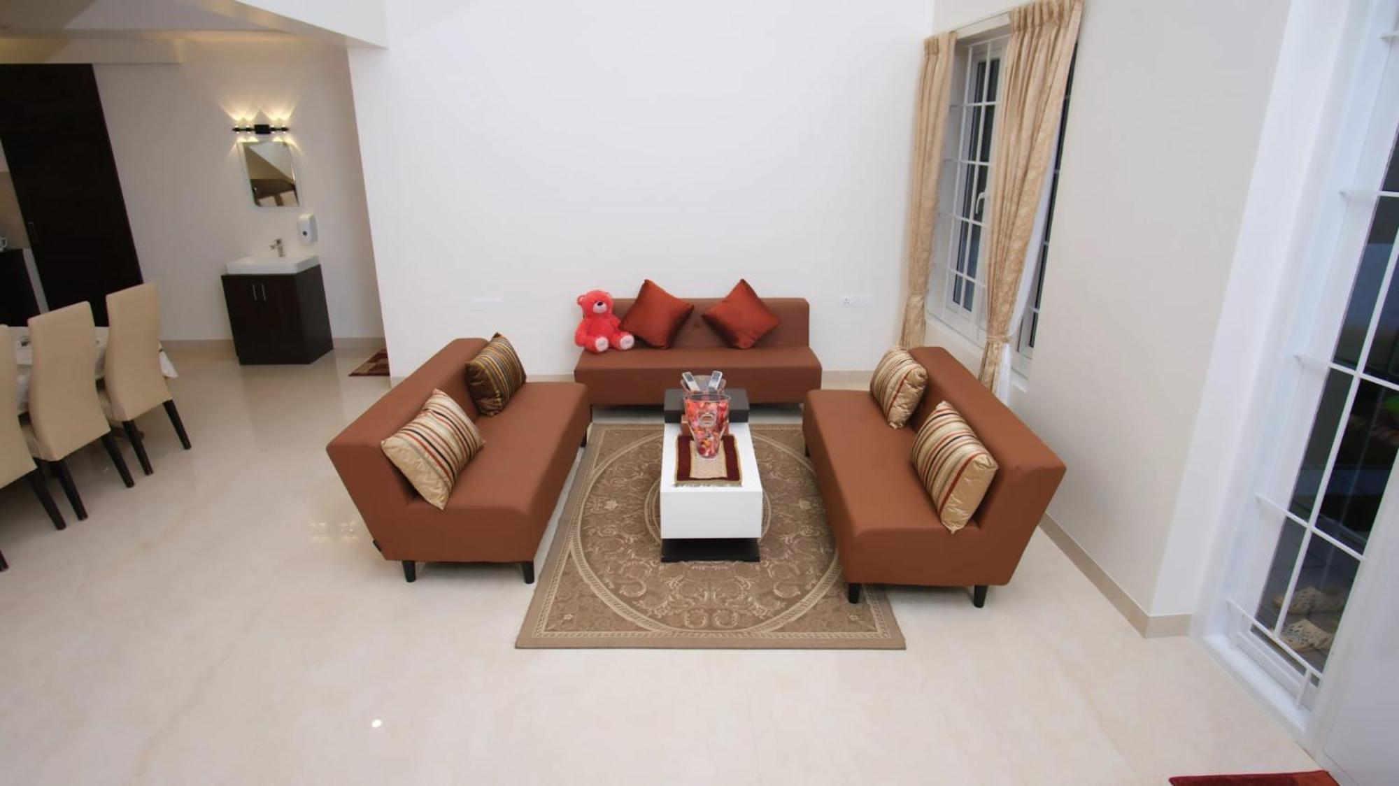 Ecr London * Chennai