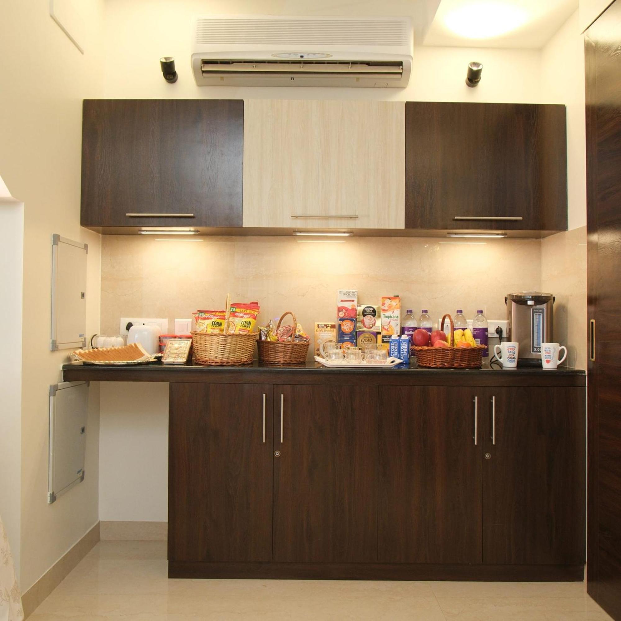 Apartment Ecr London