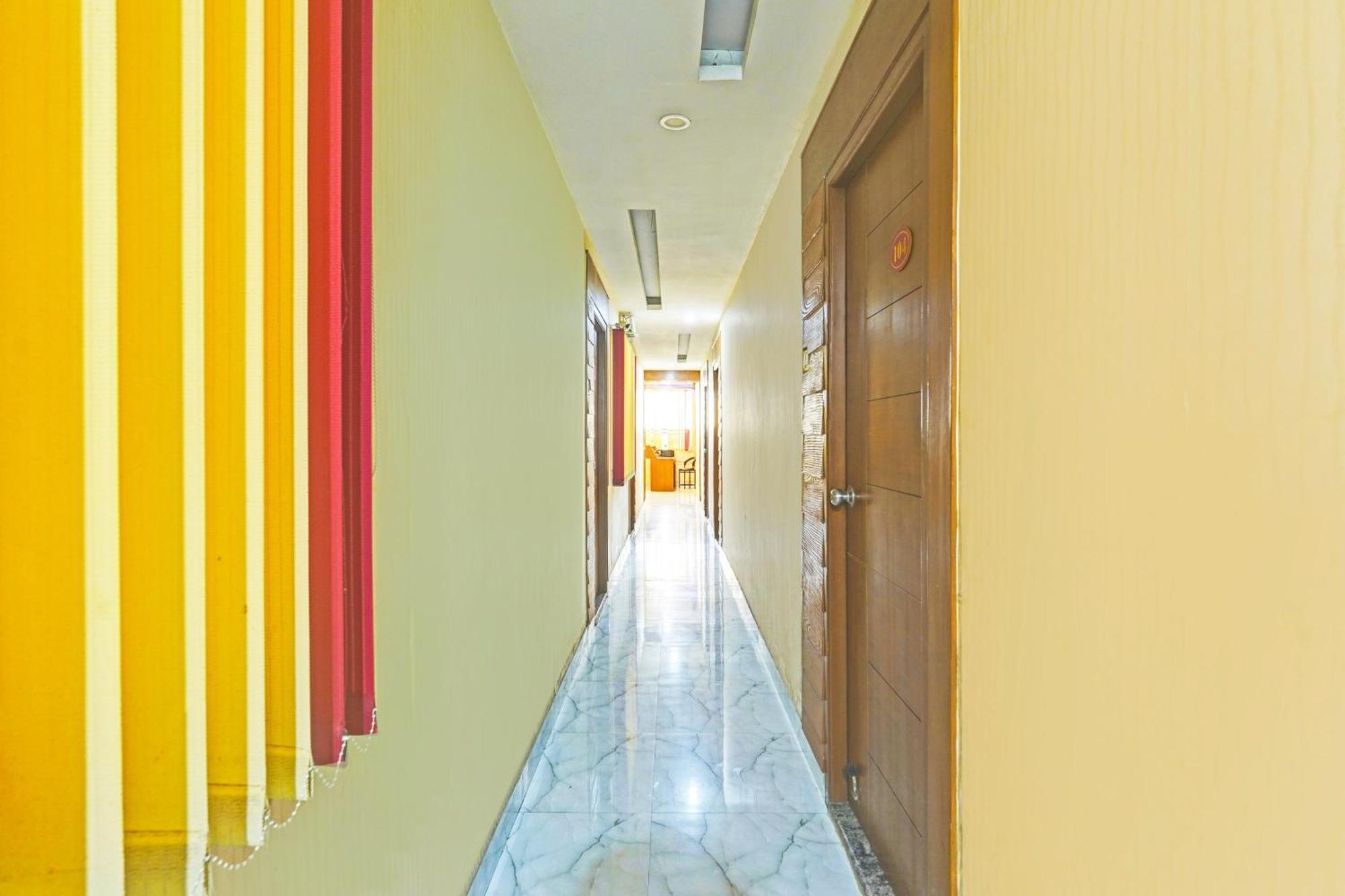 Super O Perumbakkam 4*