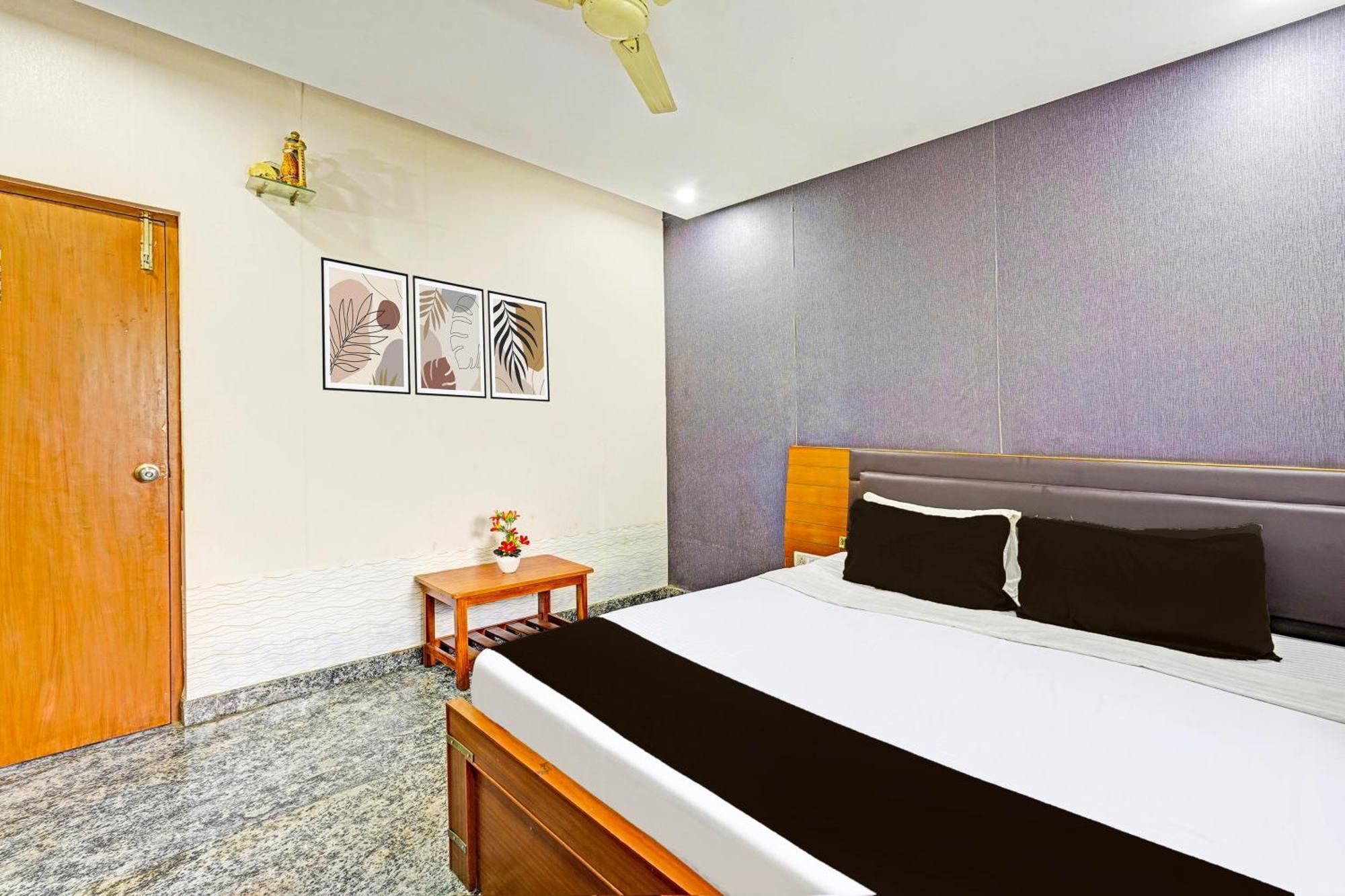 Hotel Super O Perumbakkam Chennai