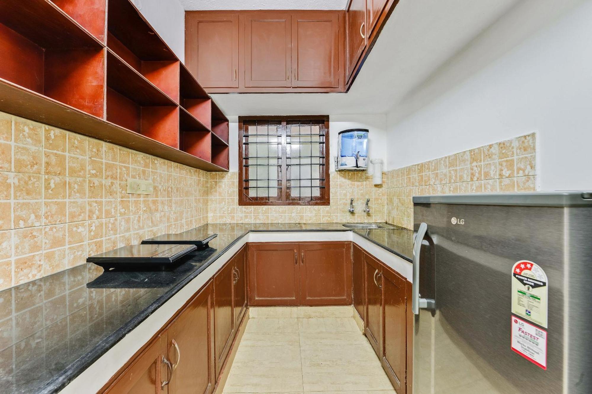 Guest house O G-cloud Near Thirumangalam Metro Station 3*